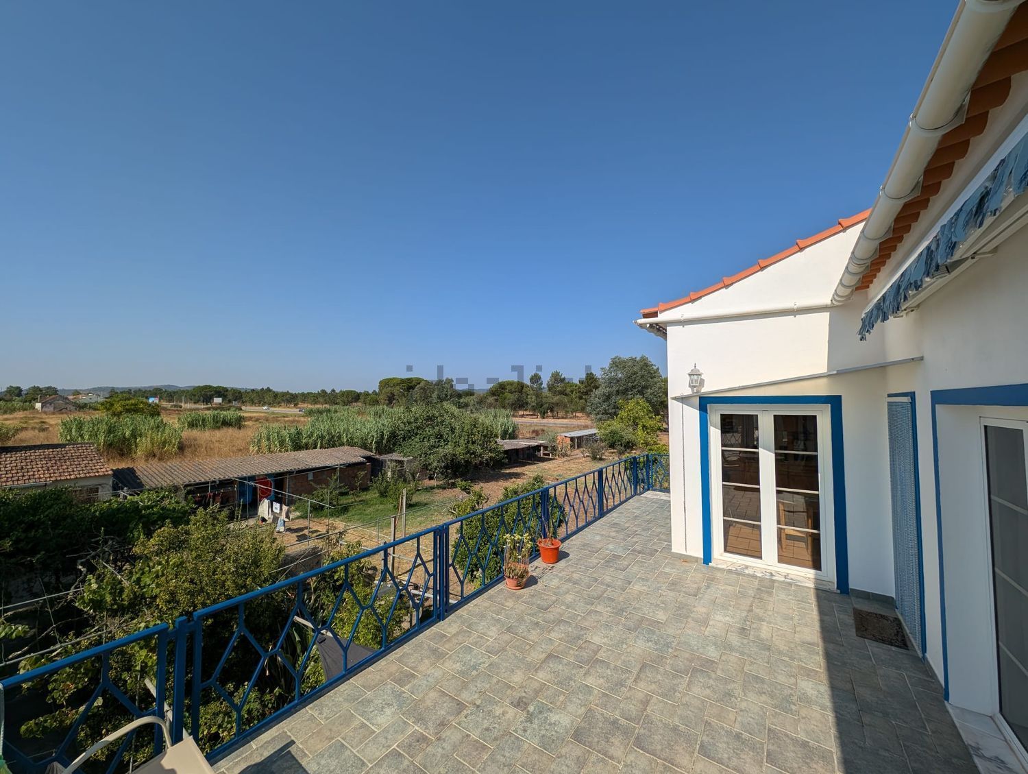 小楼房出售在Rua Doutor Evaristo Sousa Gago, 10 n - 阳台