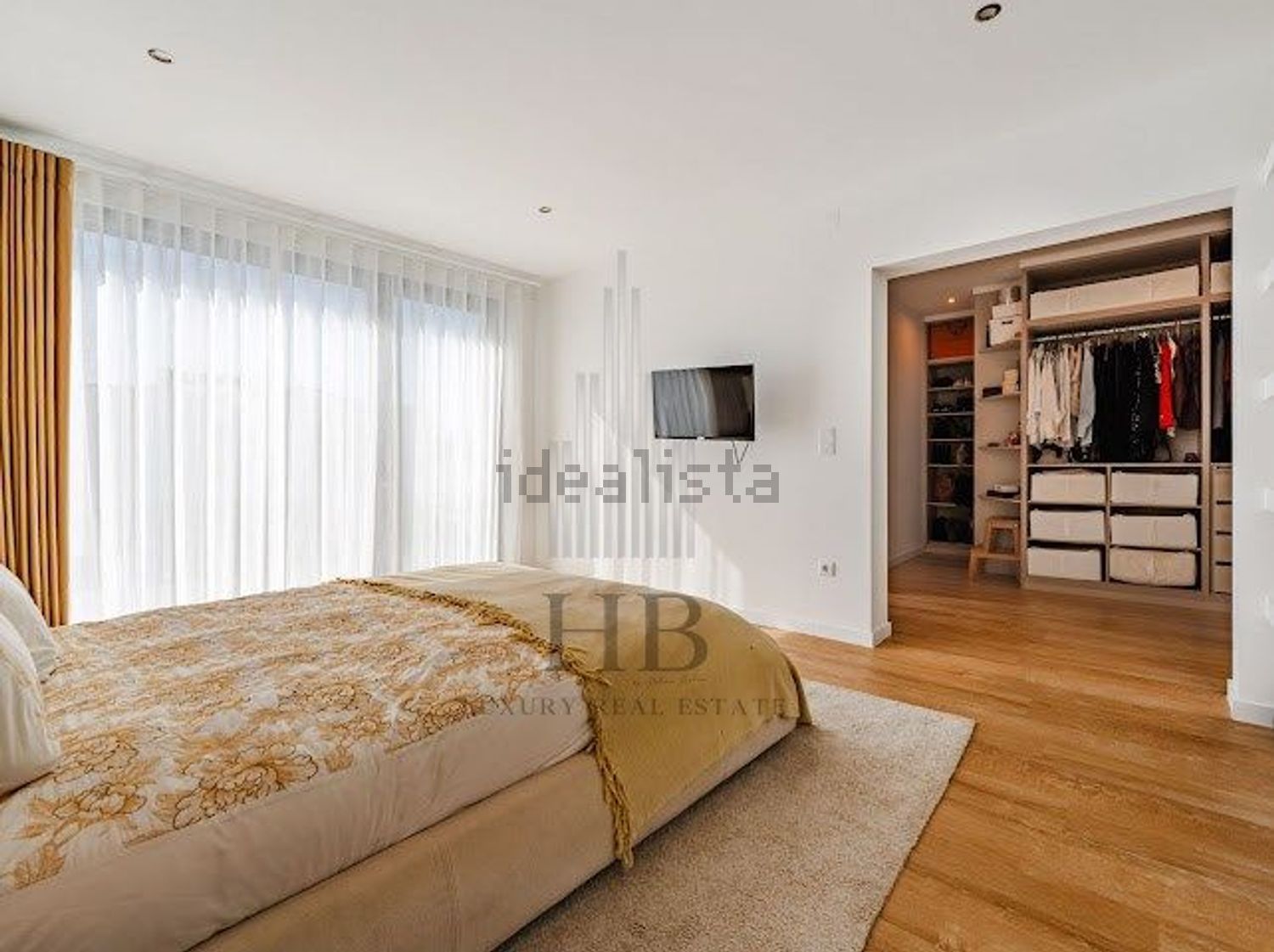 小楼房或独栋别墅出售magoito - 卧室