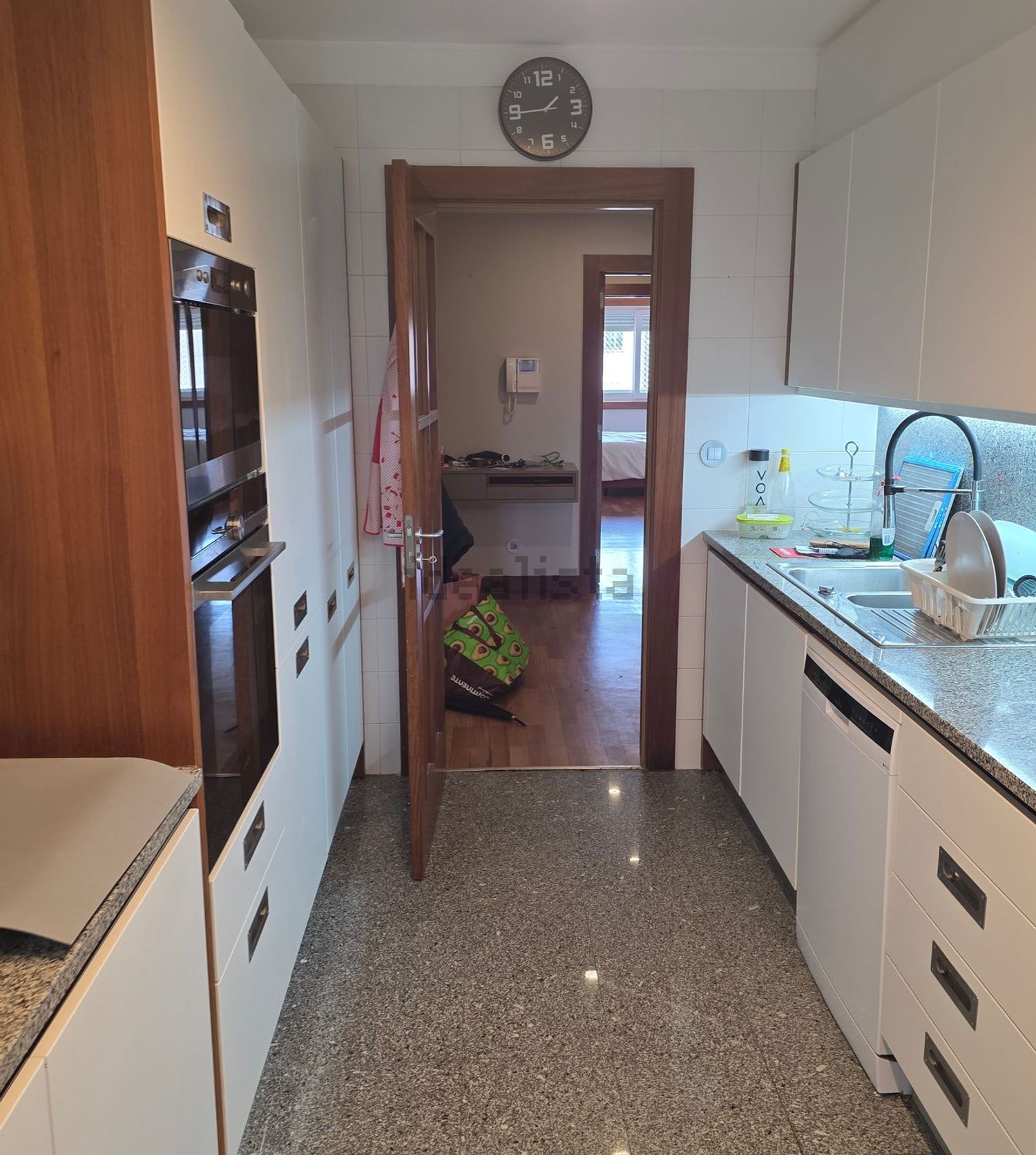 出租公寓 t2在Avenida Sérgio Vieira de Mello, 4 - 厨房