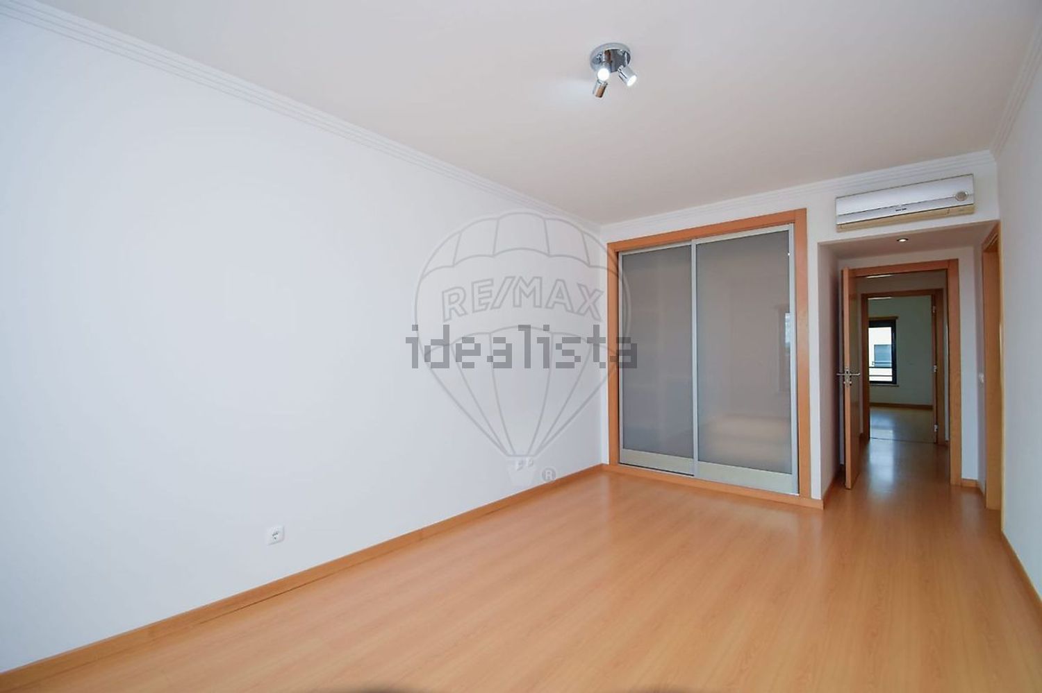 公寓 t4出售在Praça da Concórdia - 居住