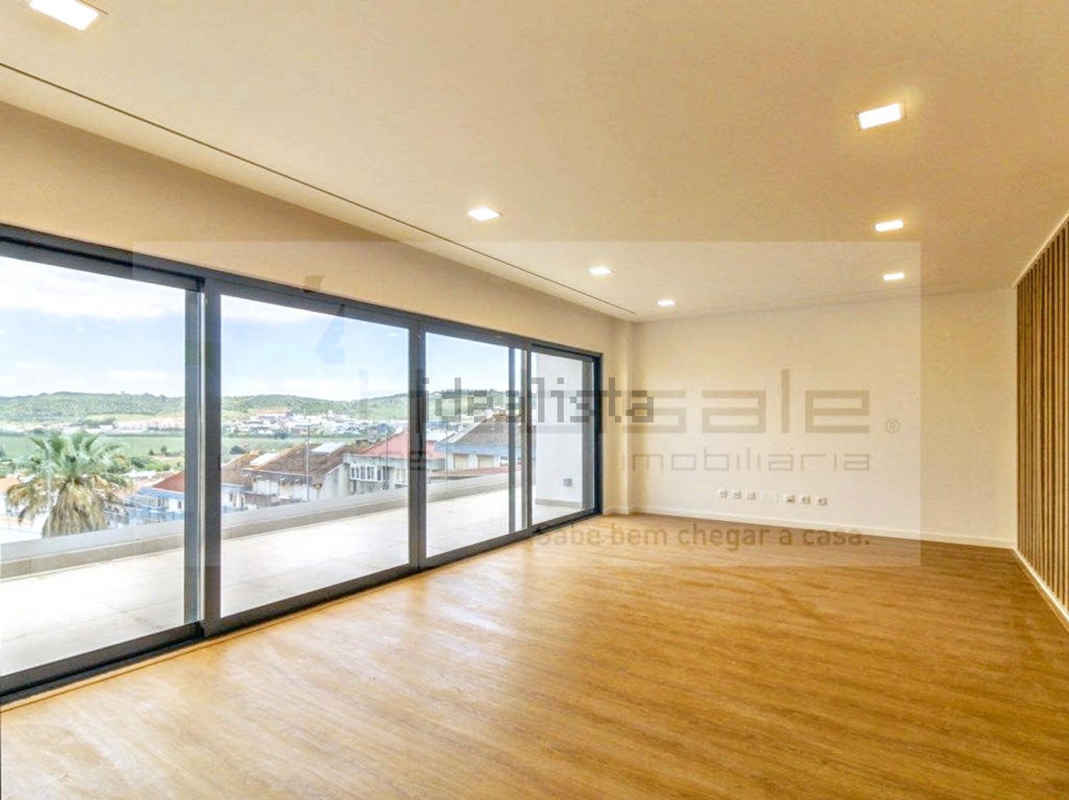 小楼房或独栋别墅出售在Rua Vieira da Silva - 居住