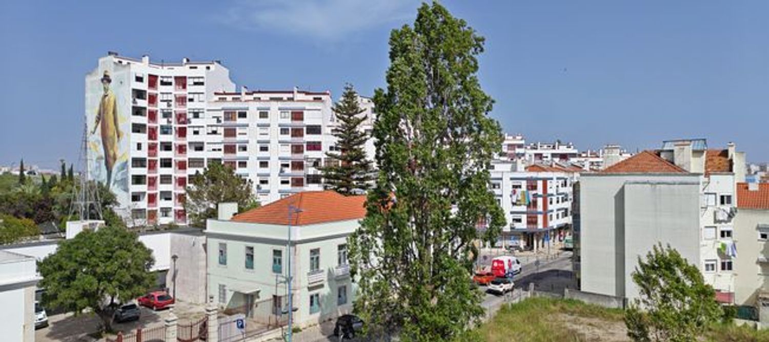 公寓 t2出售在Rua Doutor Mascarenhas de Melo - 视线