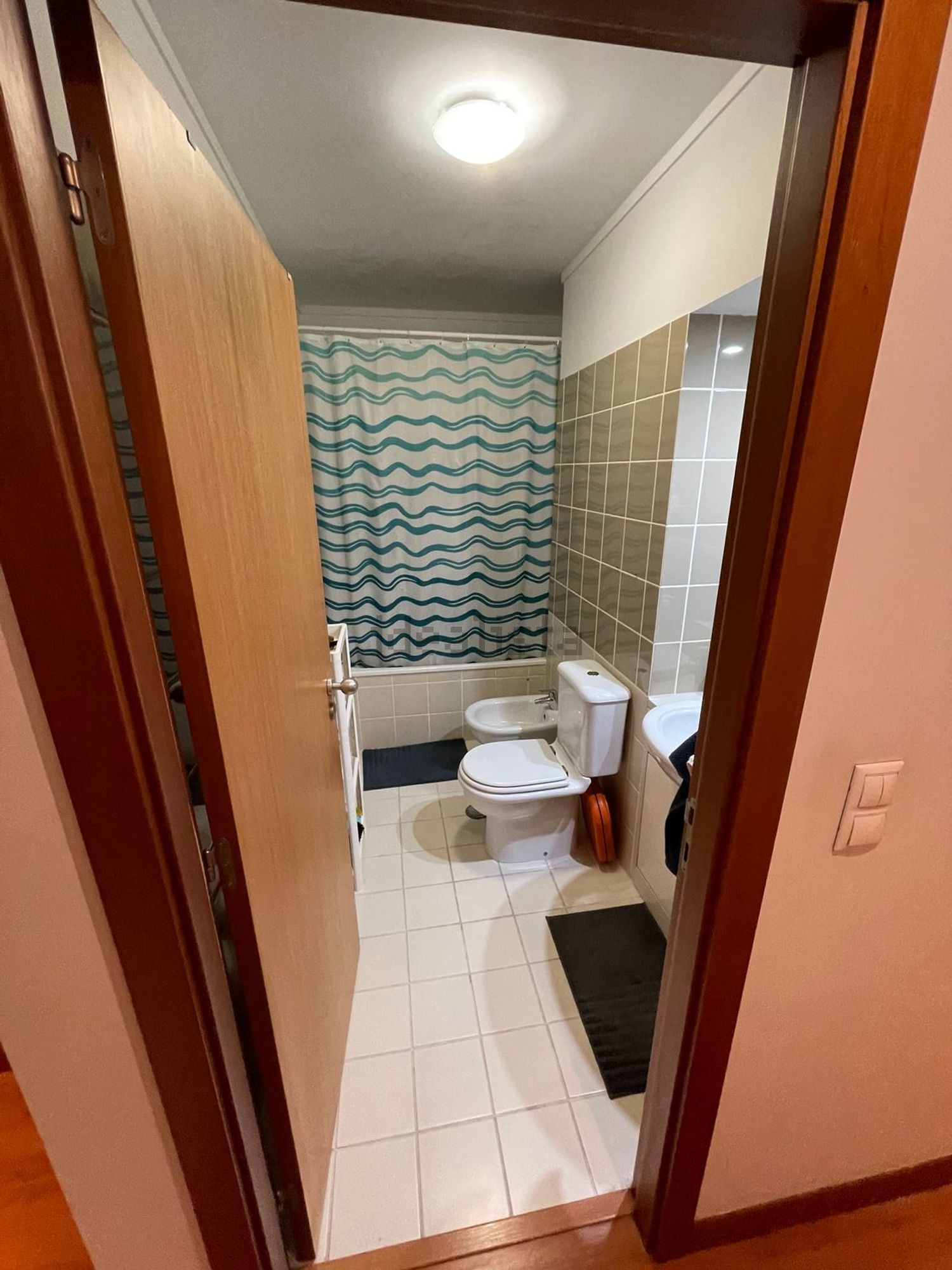 出租公寓 t3在Rua Maria de Lourdes Pintassilgo, 22 h - 厨房