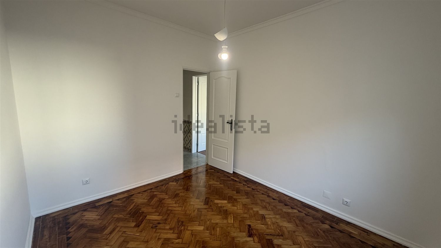 出租公寓 t2在Centro de Queluz - 卧室