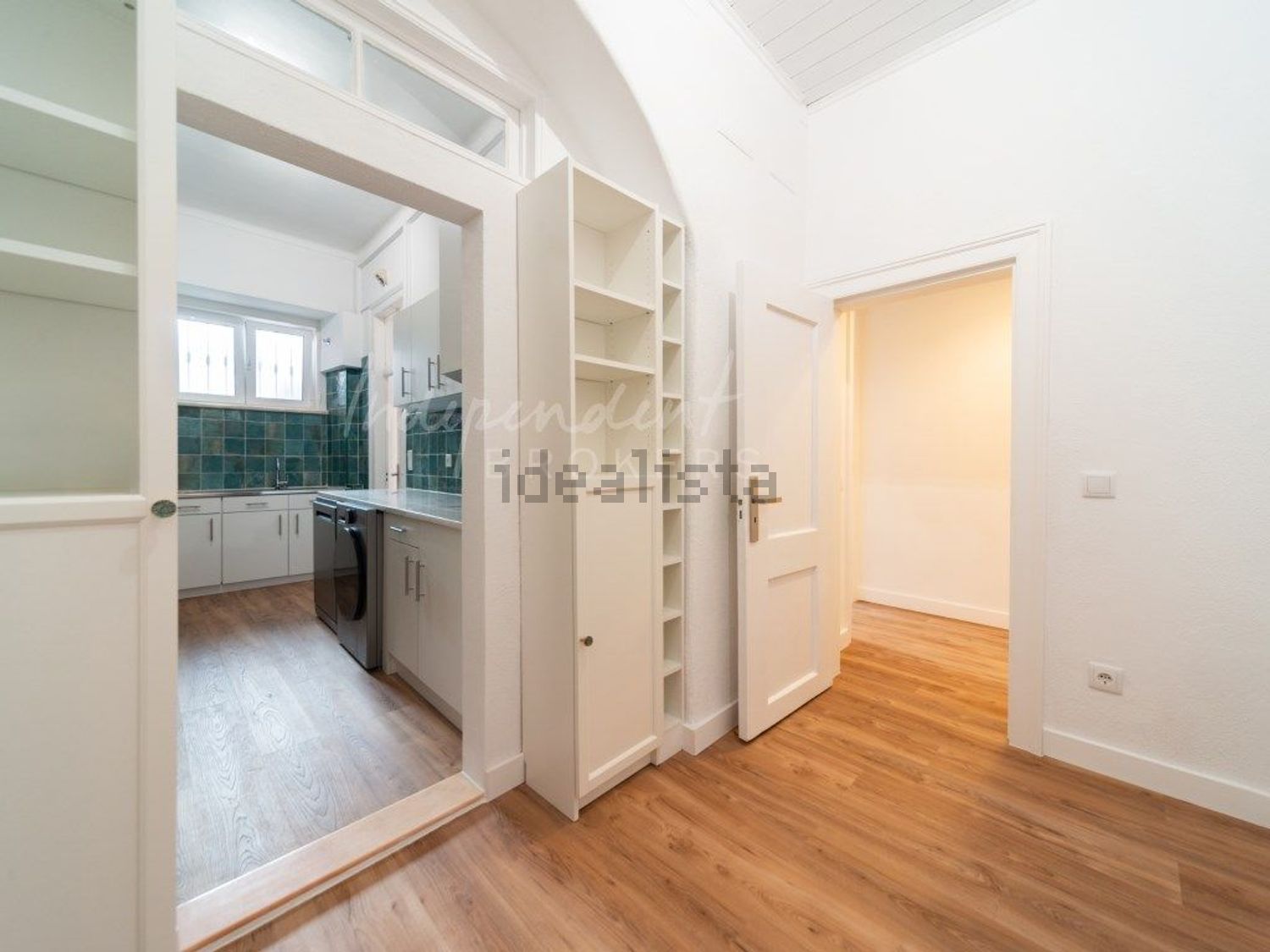 出租公寓 t2在Travessa do Combro, 28 a - 试衣间