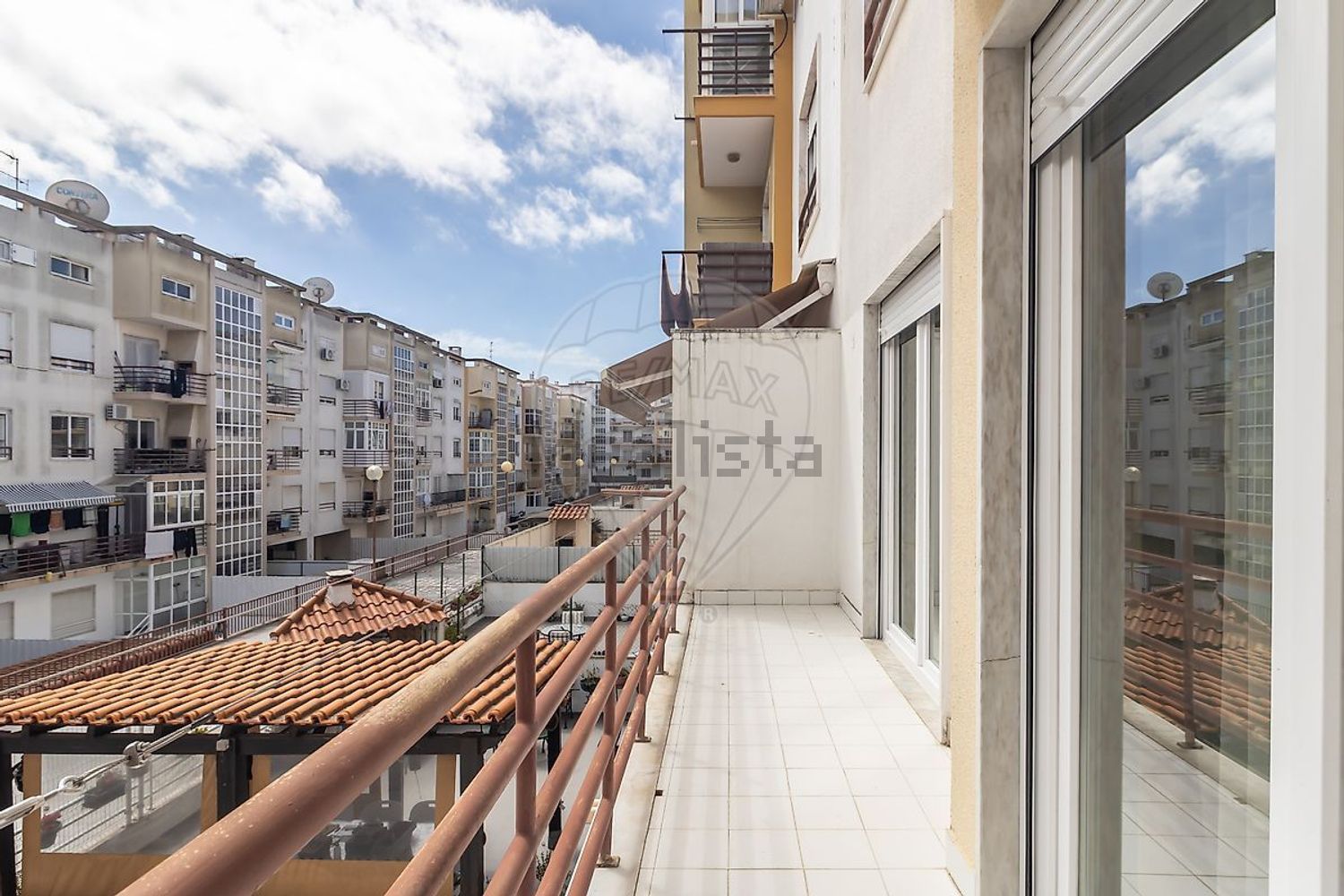 出租公寓 t2在Rua Hugo Casaes - 阳台