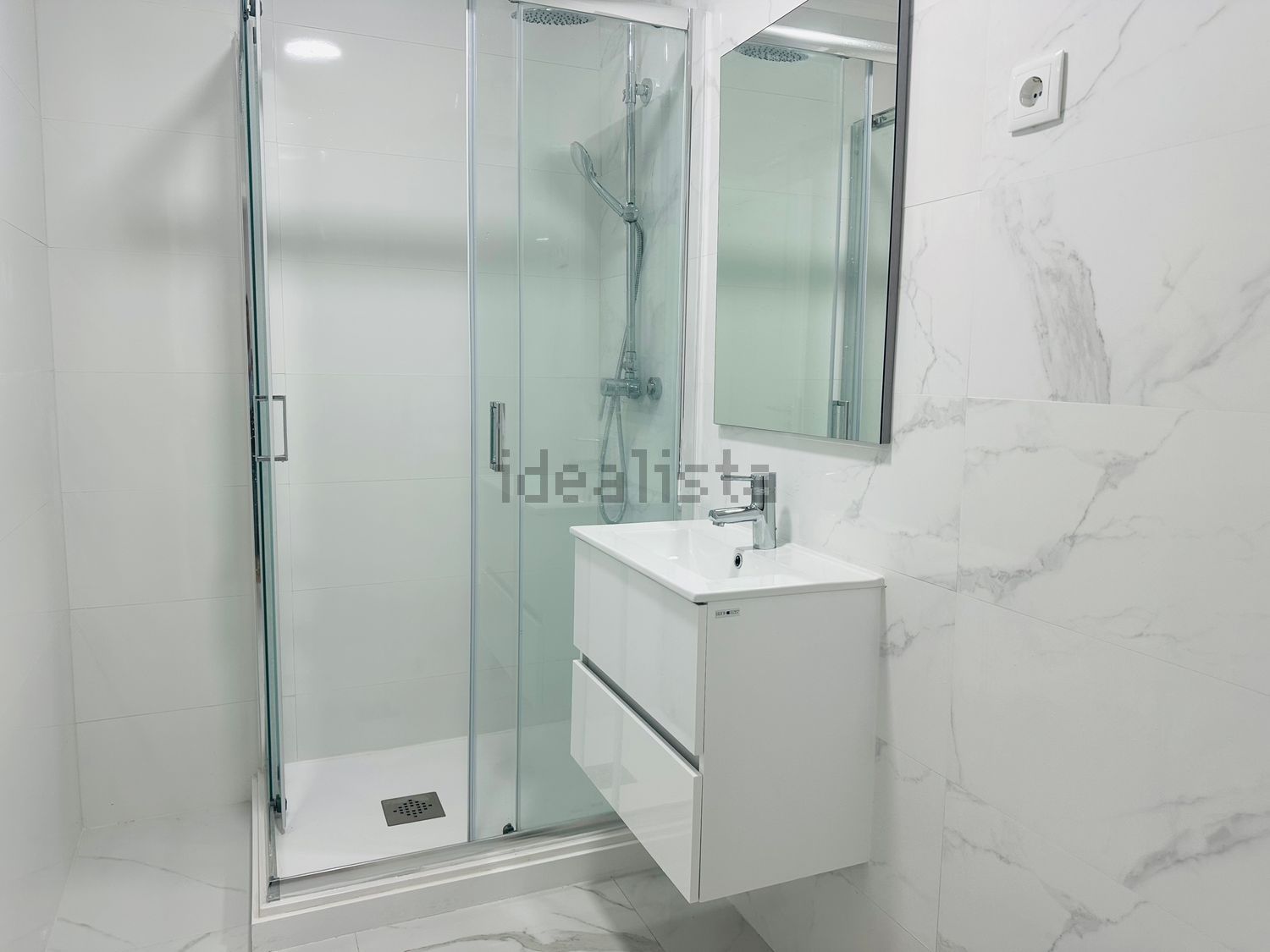 公寓 t3出售在Avenida Comandante Luís António da Silva - 卫生间