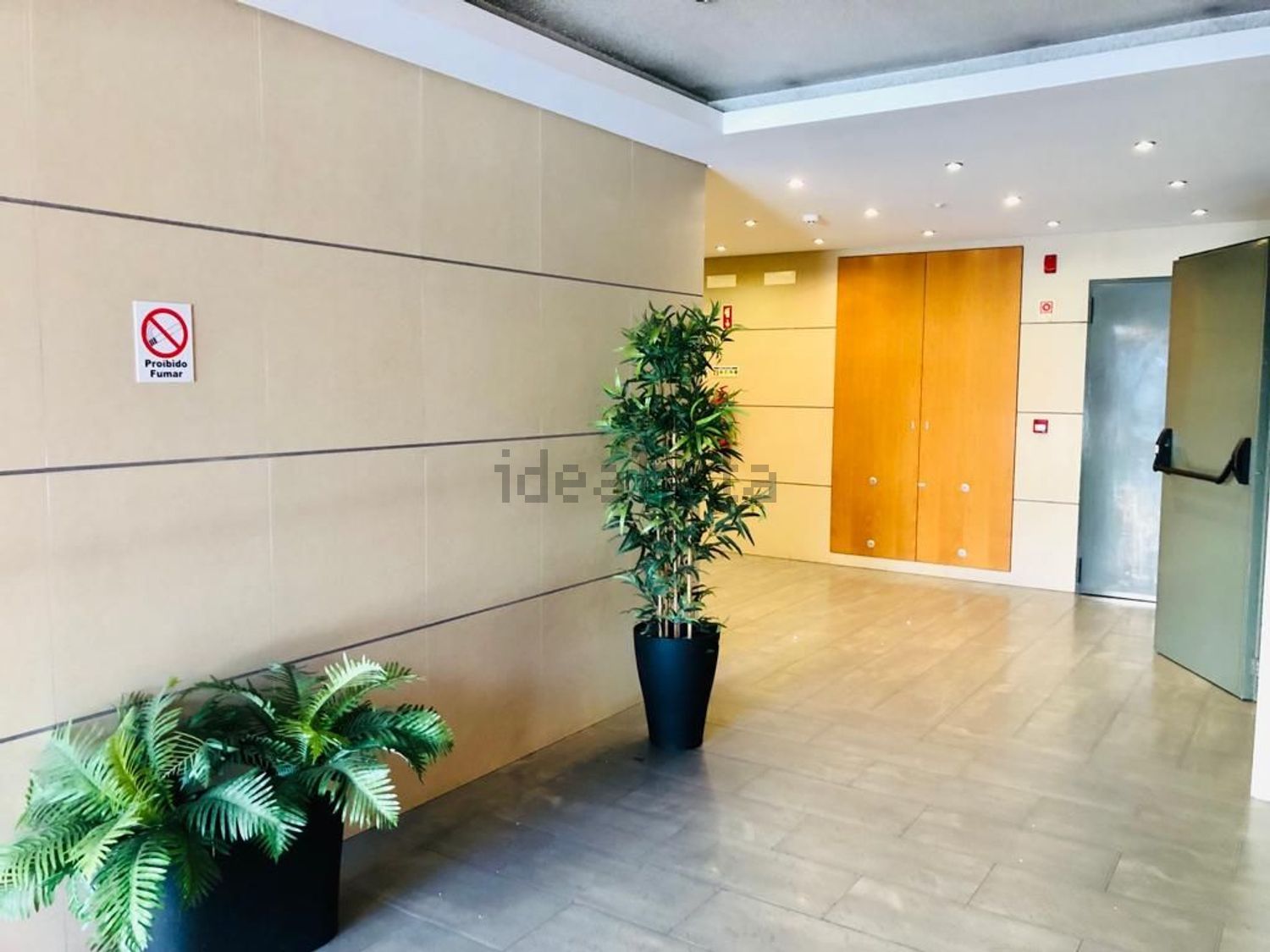 出租公寓 t2在Avenida Miguel Torga, 24 - 共同区域