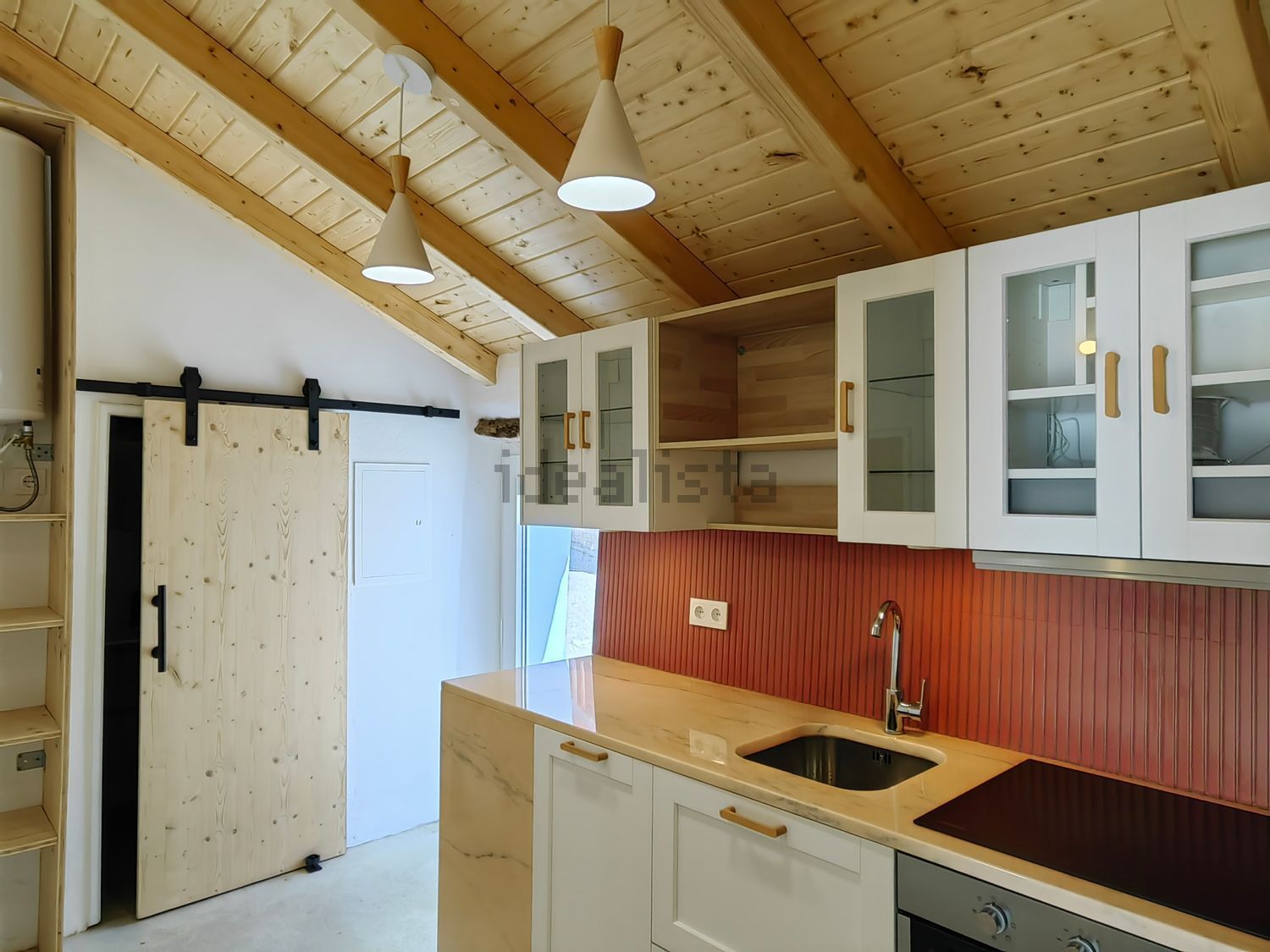 双拼别墅出售在Rua Sebastião Sobral Figueira, 39 - 厨房