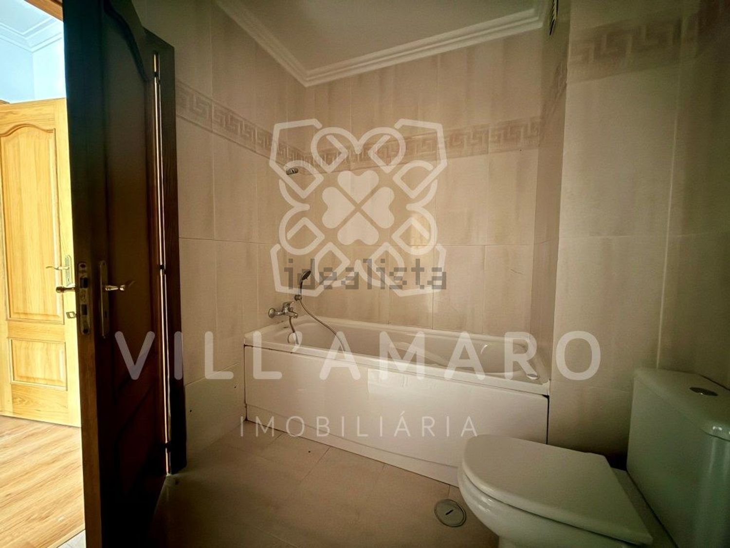 公寓 t2出售在Rua dos Bombeiros Voluntários - 卫生间