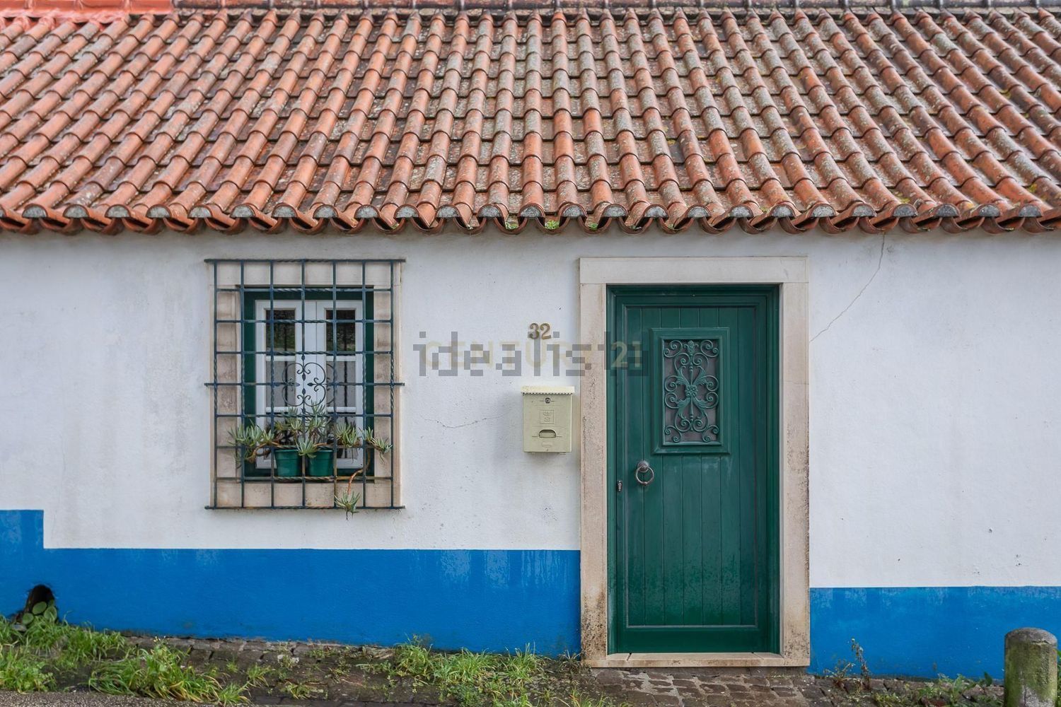 小楼房或独栋别墅出售在Rua Nossa Senhora dos Remédios, 32 - 外立面