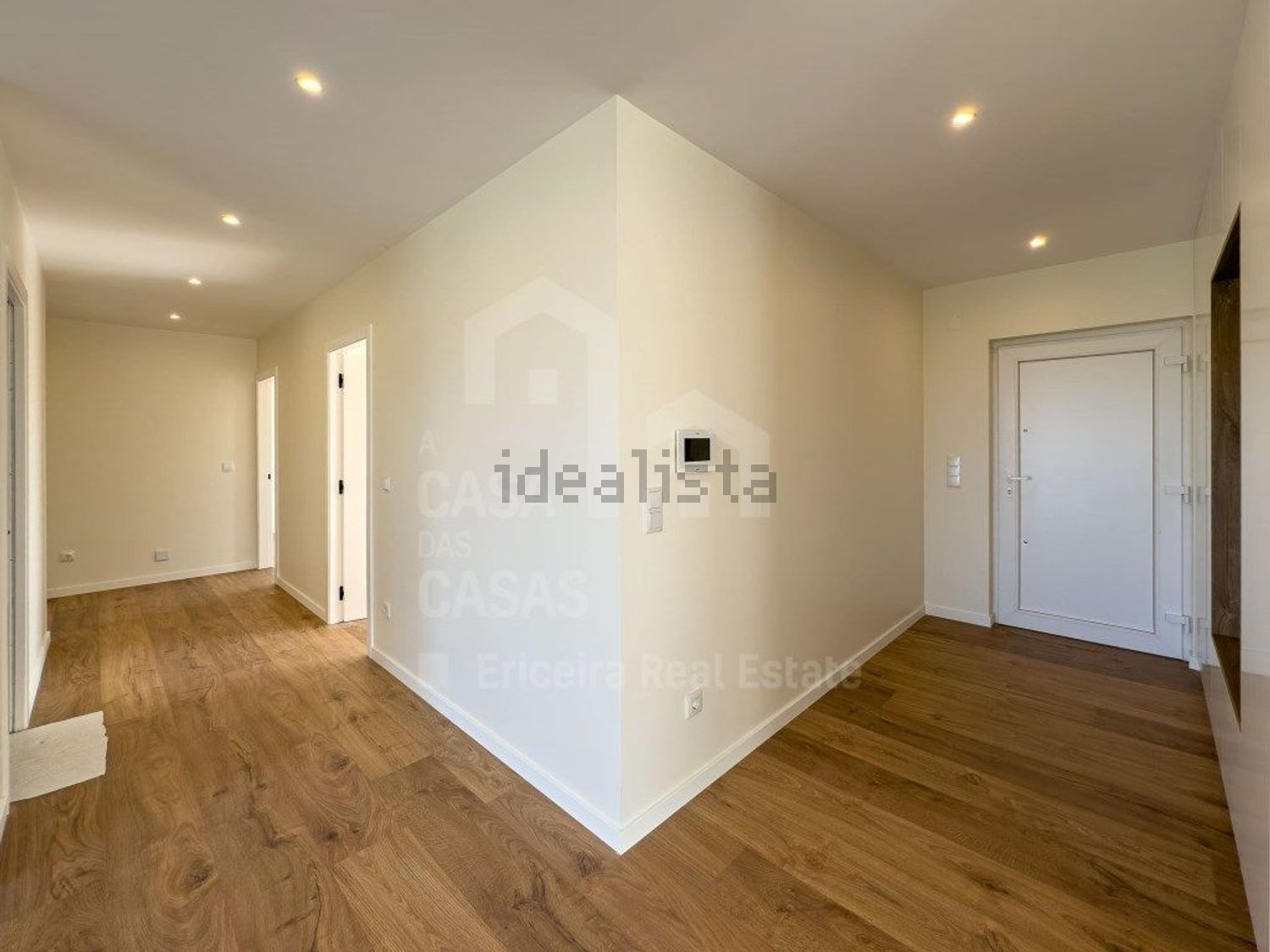 小楼房或独栋别墅出售在Encarnação - 居住