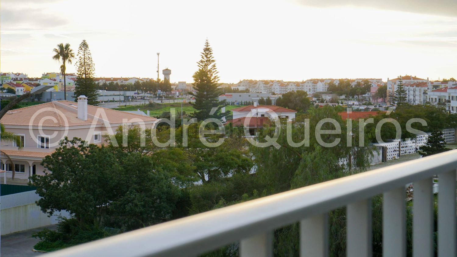 出租公寓 t2在Rua Rogério Pedro, 2890 -089 - 阳台