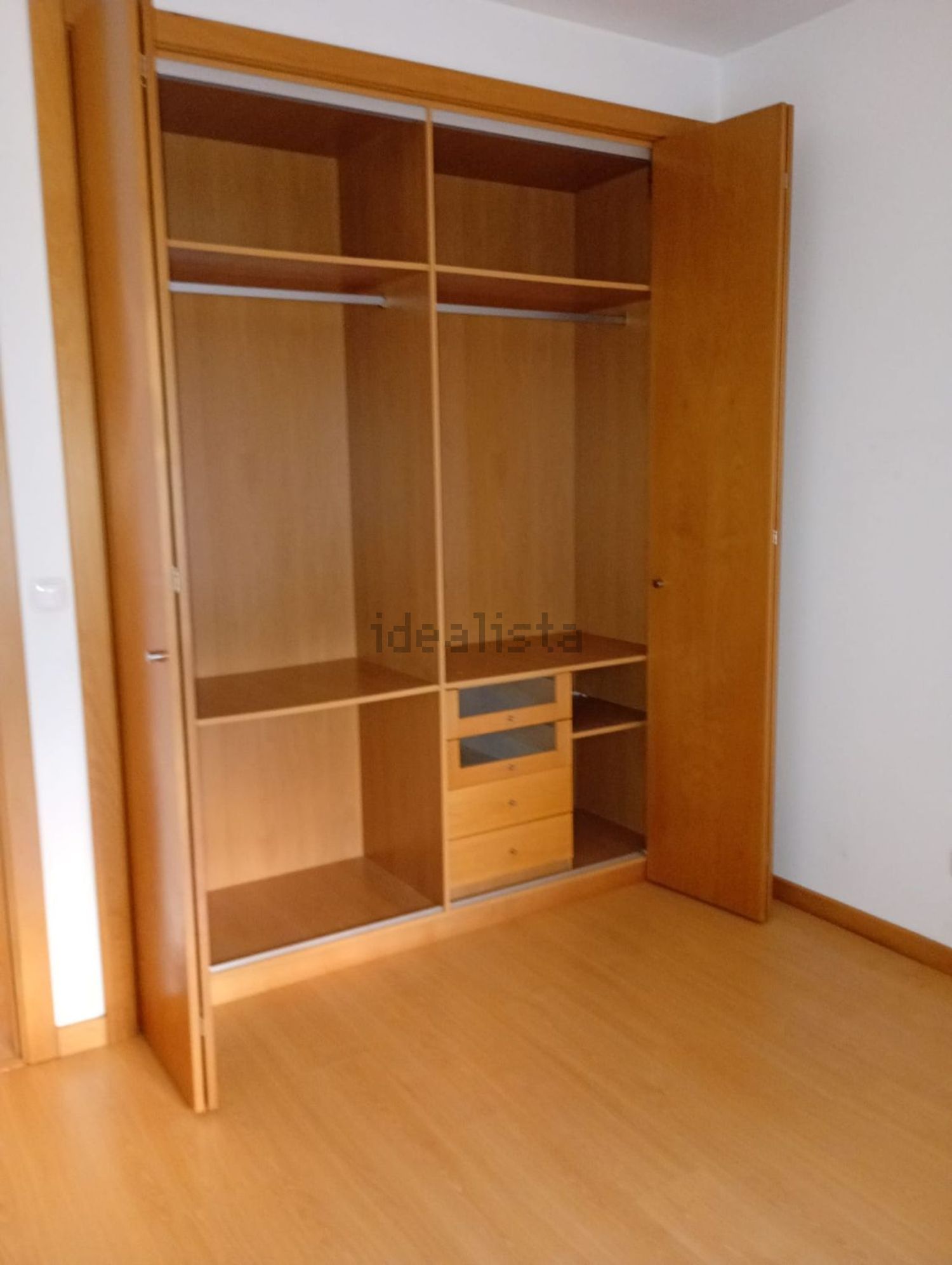 出租公寓 t1在Rua da Bela Vista, 7 - 试衣间