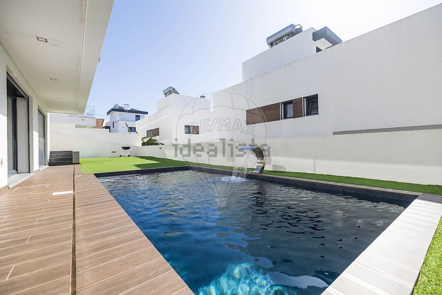 出租小楼房或独栋别墅在Rua Almeida Garrett - 游泳池