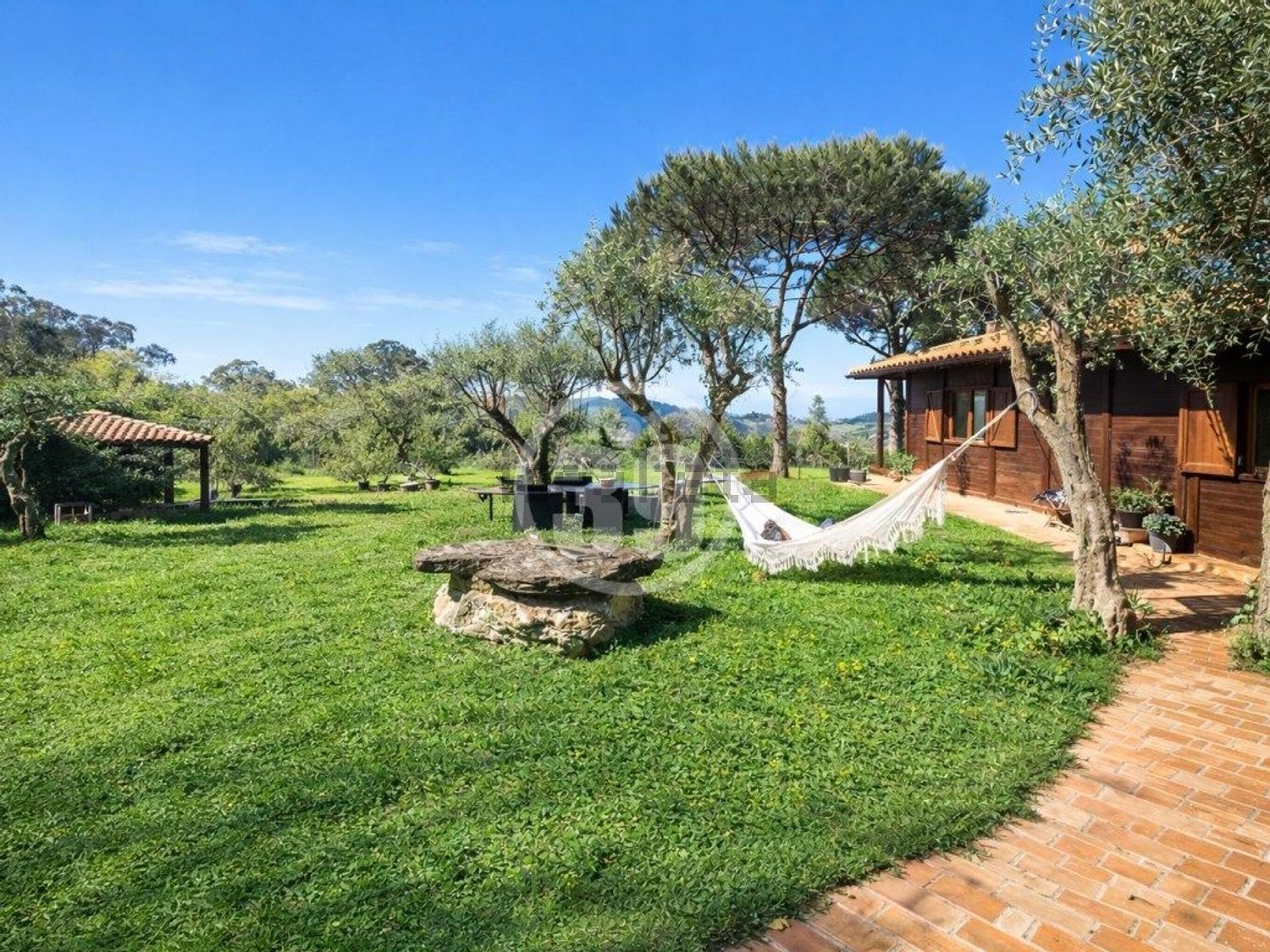 小楼房或独栋别墅出售在Centro de Sintra - Portela de Sintra - 花园