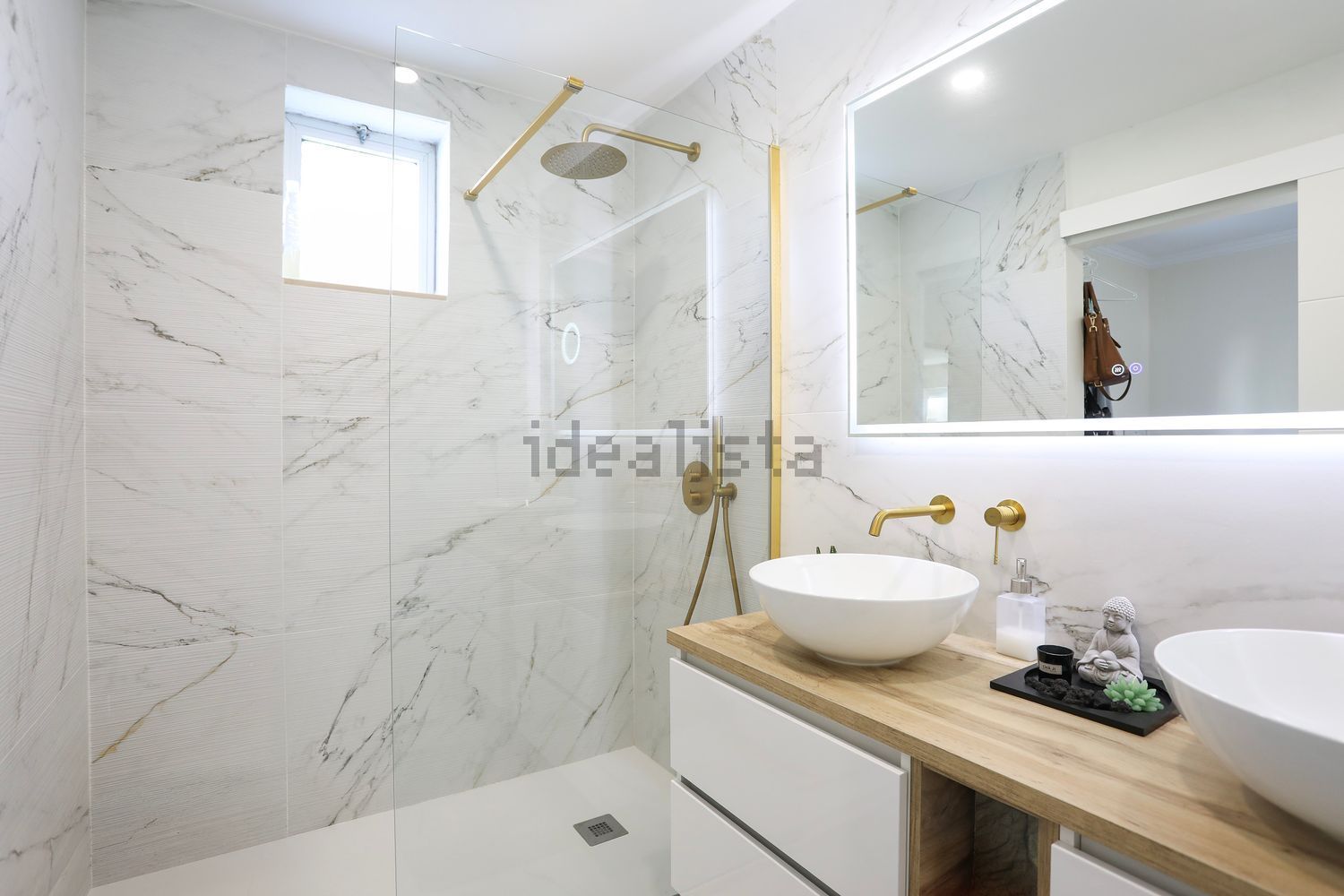 小楼房或独栋别墅出售在Rua dos Pastores - 卫生间