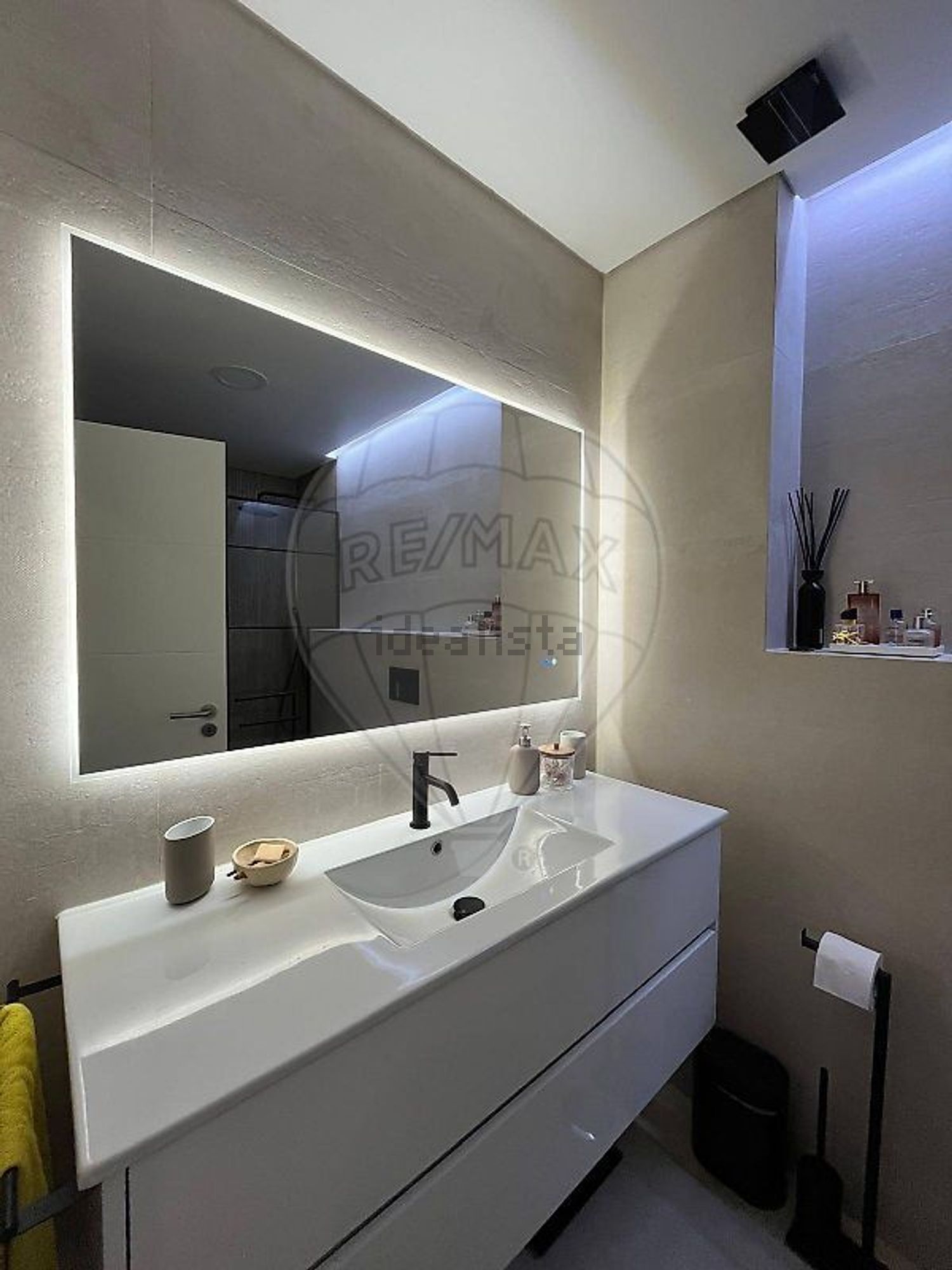 出租公寓 t2在Póvoa de Santa Iria e Forte da Casa - 卫生间