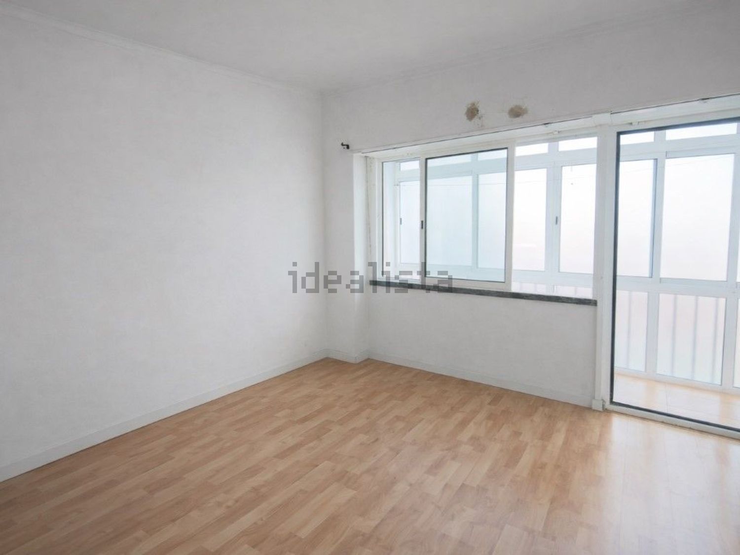 公寓 t3出售在Rua Luís Simões - 客厅