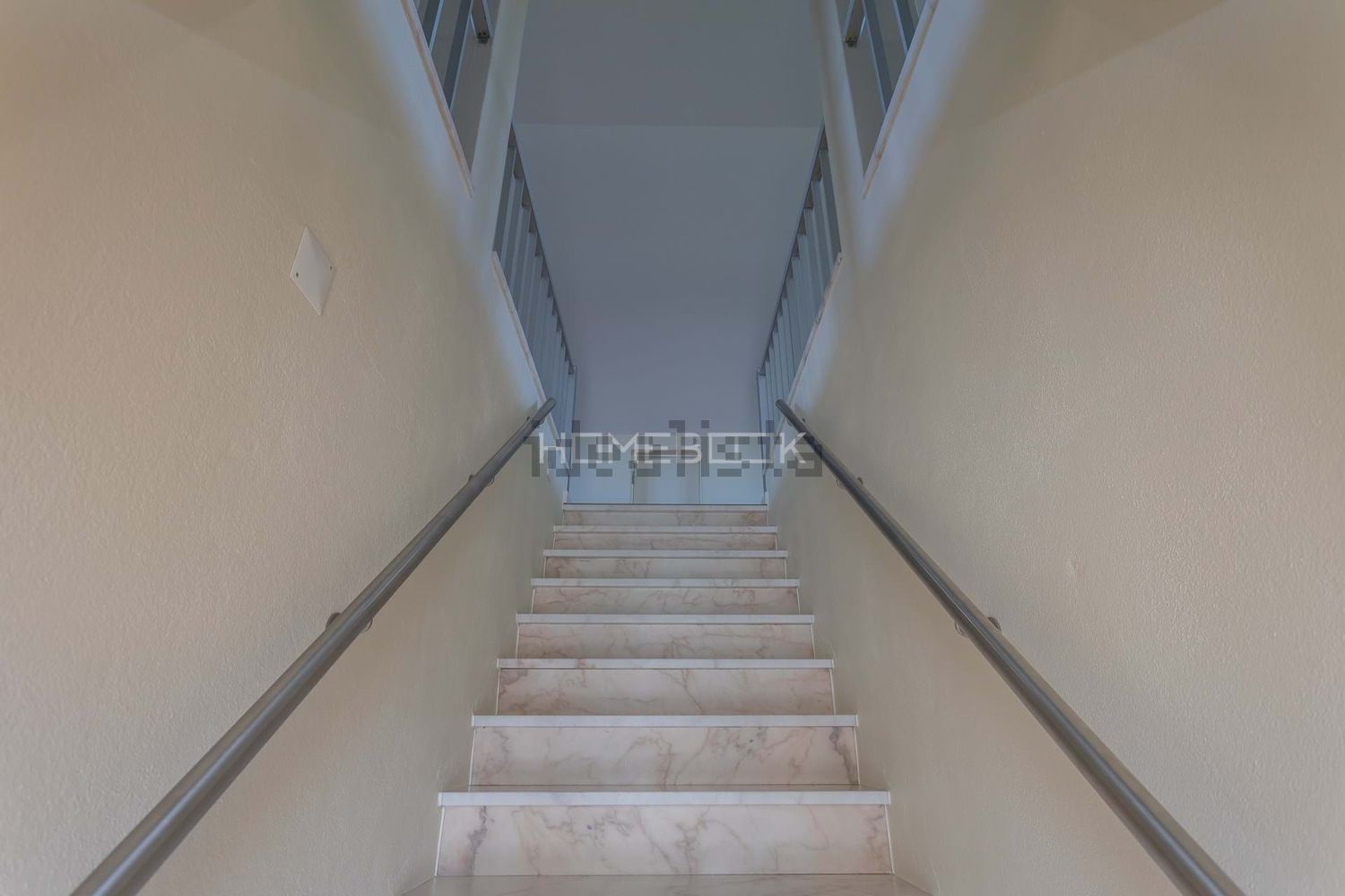 小楼房或别墅出售在Igreja Nova e Cheleiros - 详情