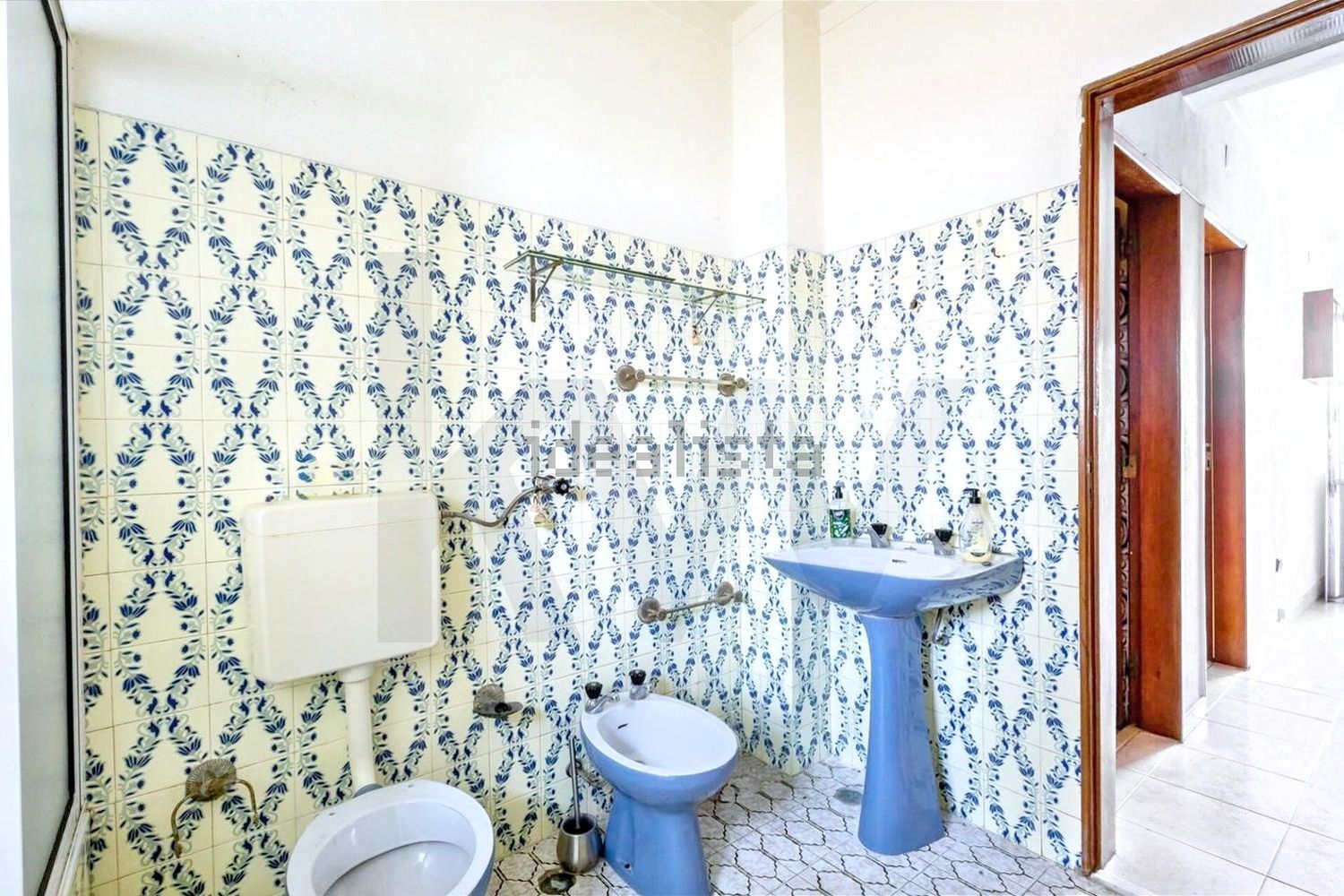 双拼别墅出售在Rua de Aveiro - 卫生间
