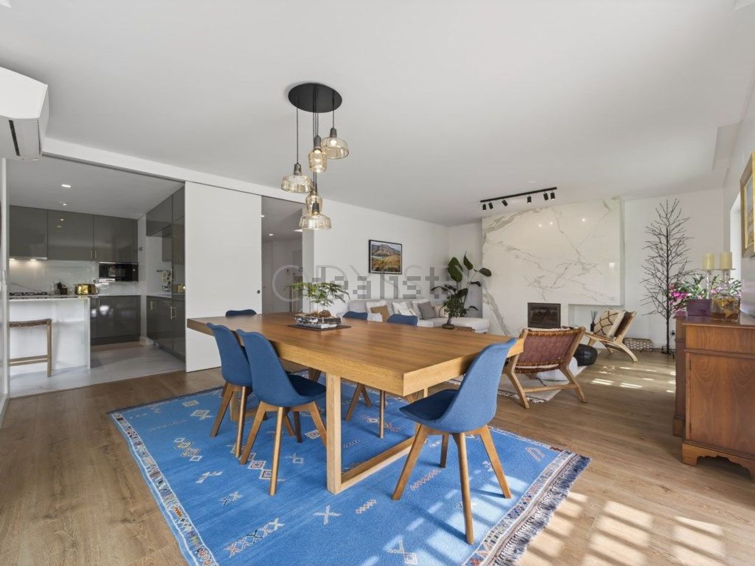 小楼房或独栋别墅出售在Rua da Colina - 客厅