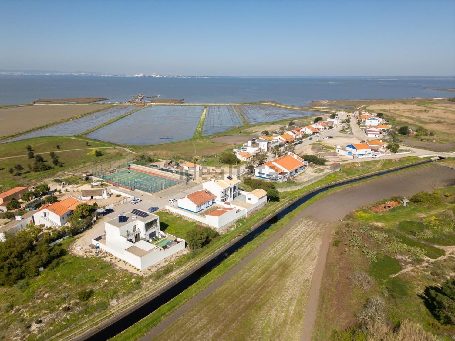 联排别墅出售在Rua do Pinhal - 视线