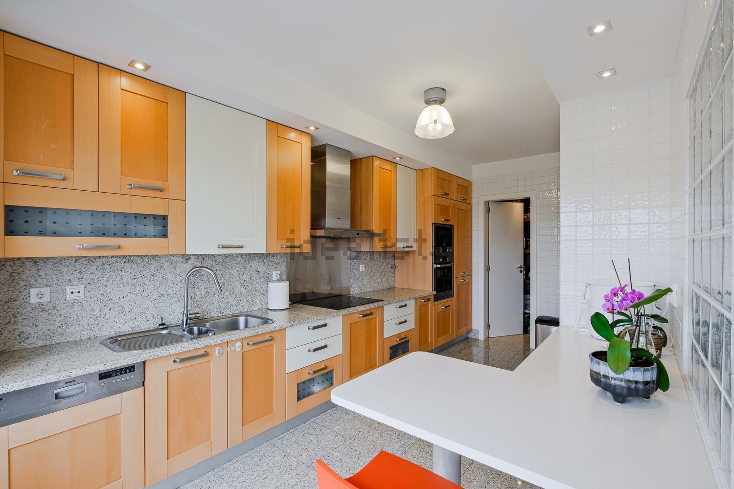 公寓 t4出售在Alameda dos Oceanos - 厨房