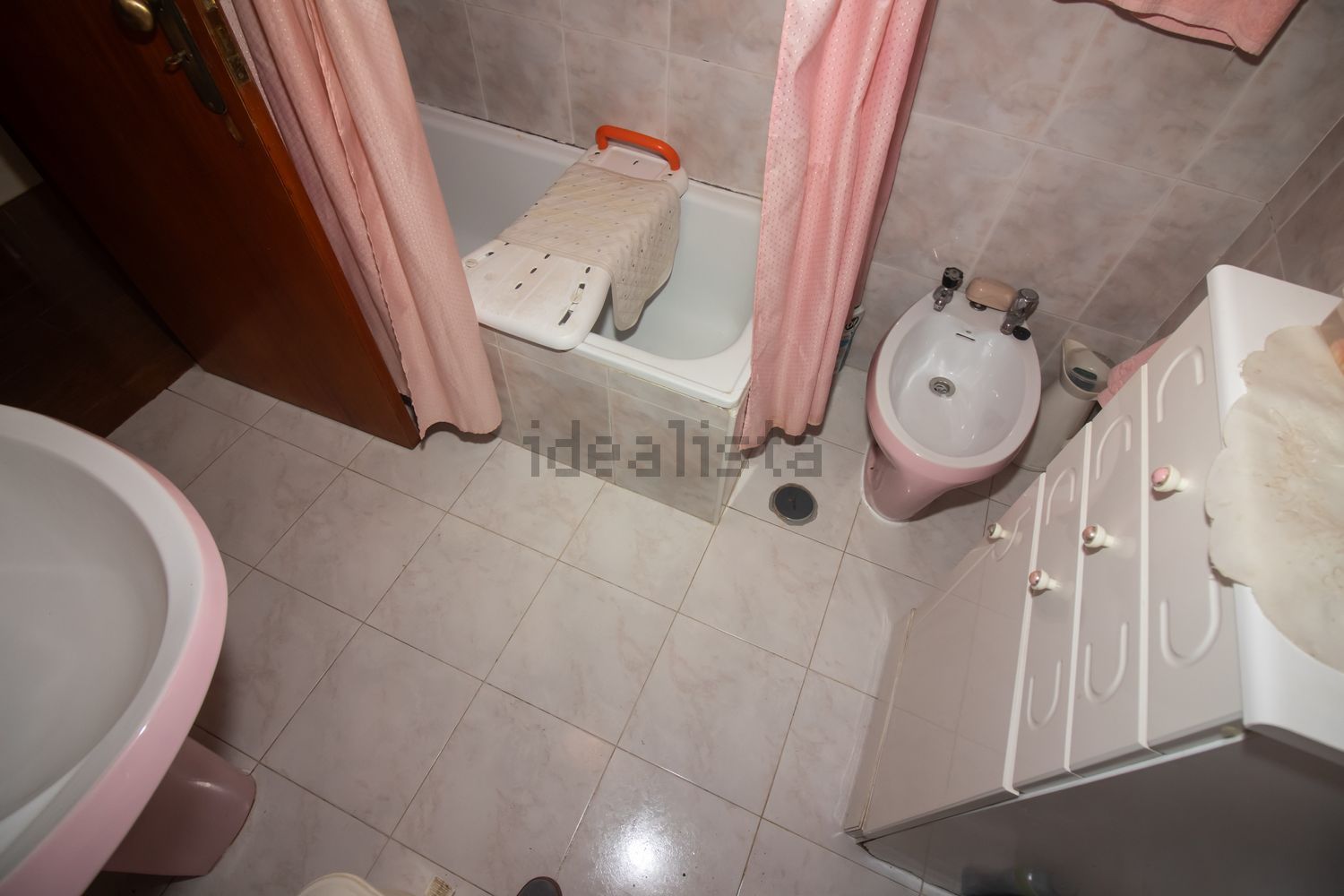 公寓 t3出售在Rua Eça de Queiroz, 7 - 卫生间