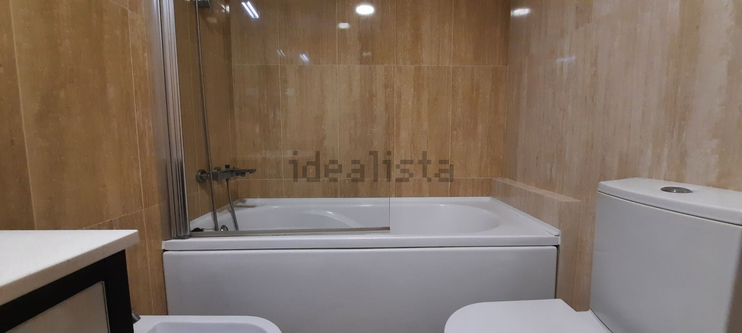 出租公寓 t2在Avenida Descobertas, 71 Lote - 卫生间