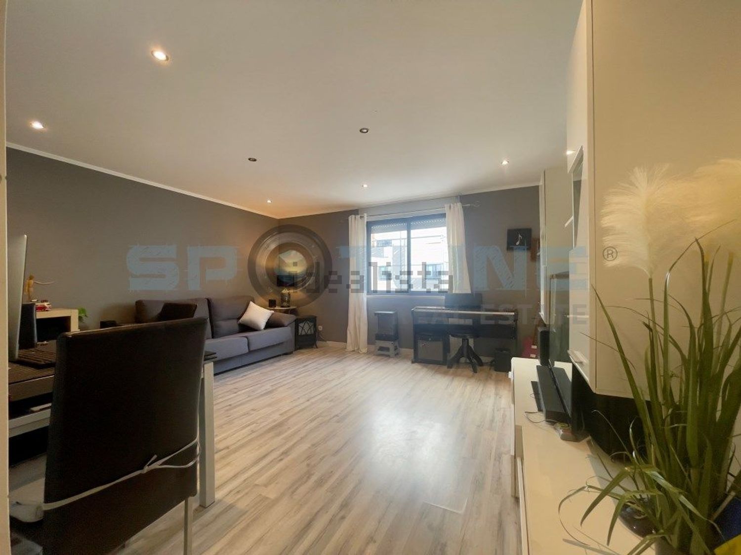 公寓 t4出售在Rua Barata Feyo, 10 - 客厅