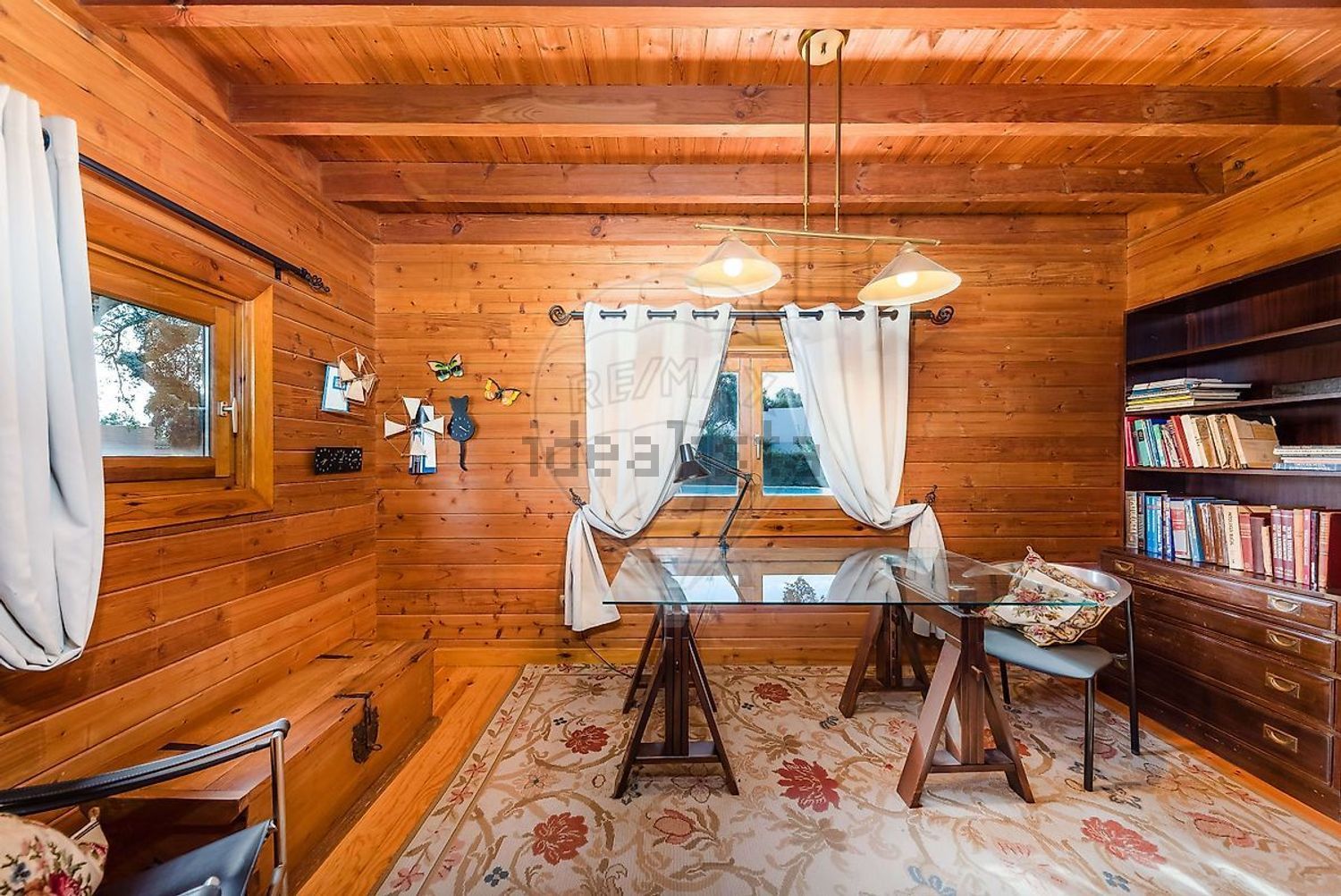 小楼房或独栋别墅出售Ip1 - 照片