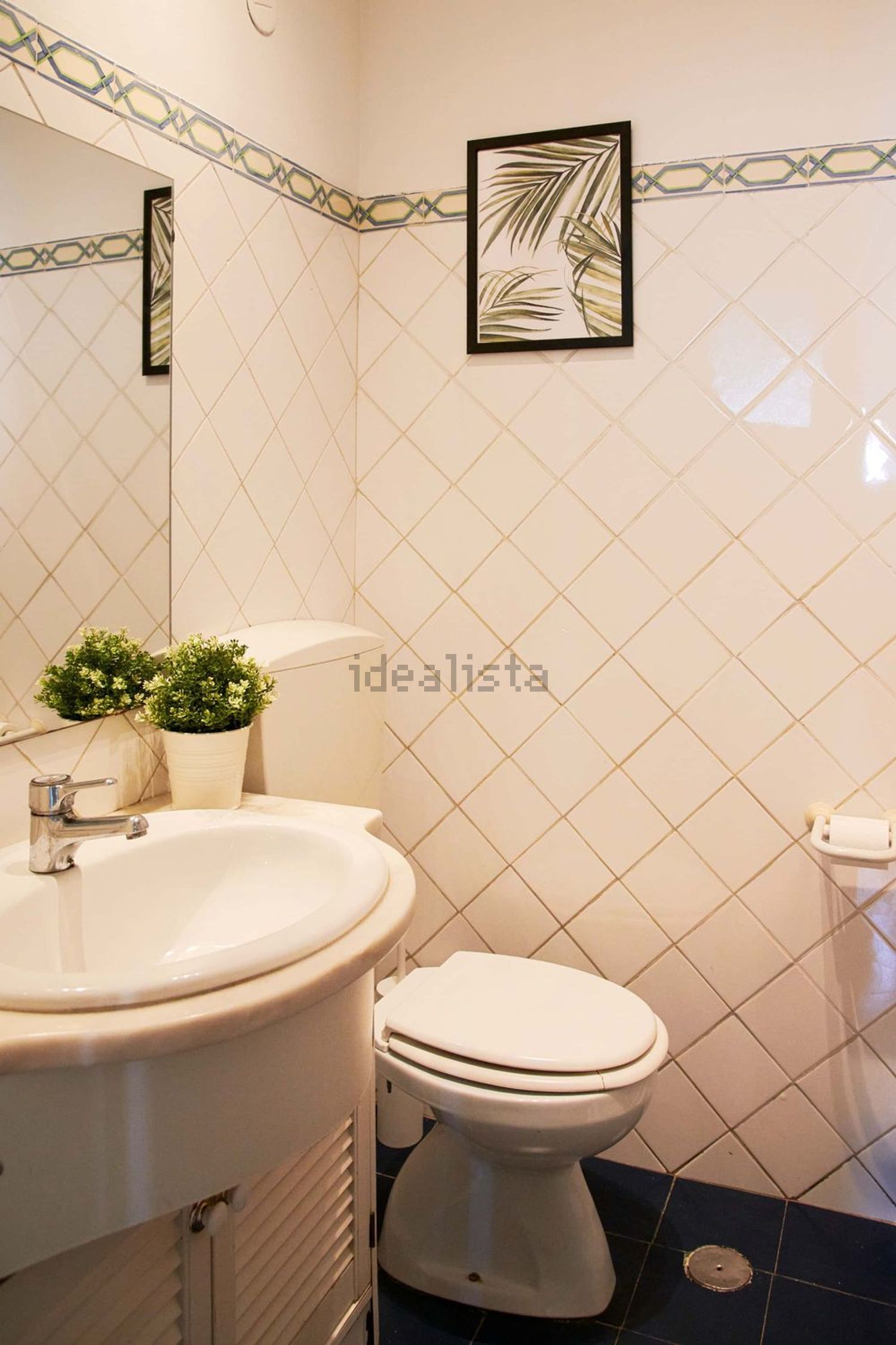 出租房间在Praça Rainha Dona Filipa, 5 - 卫生间