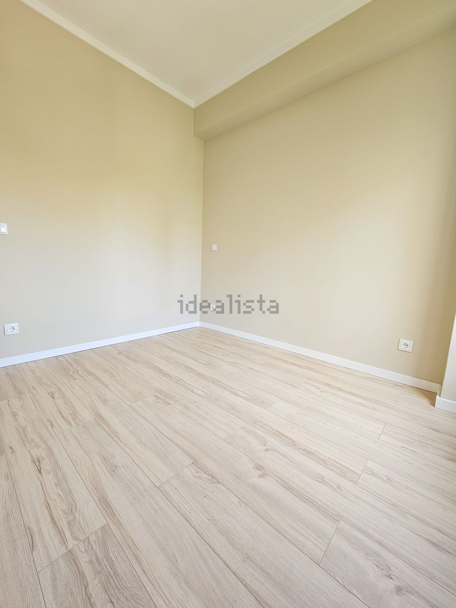 公寓 t3出售在Praceta Eugénio de Castro - 卧室