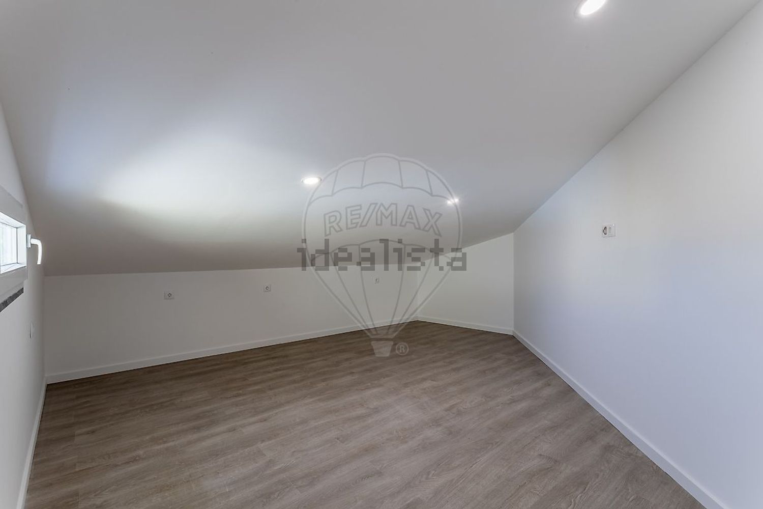 小楼房或独栋别墅出售在Rua Guerra Junqueiro - 居住