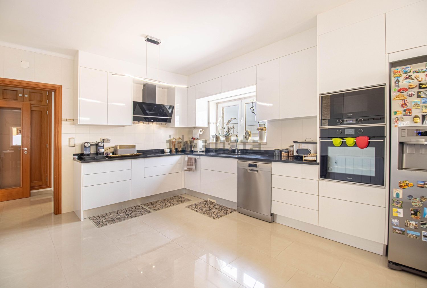 小楼房或独栋别墅出售在Rua Joane Mendes Botelho - 厨房