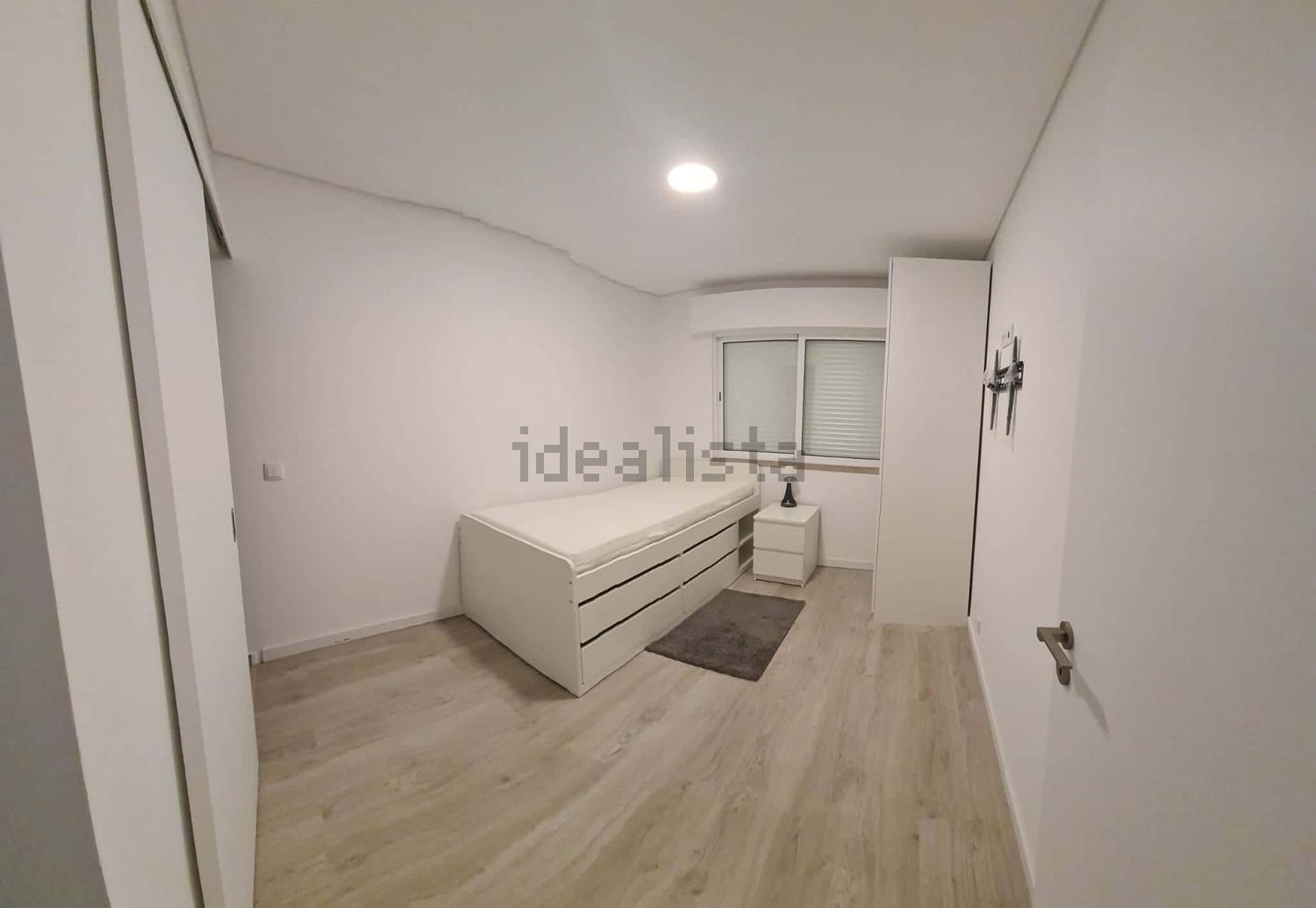 出租房间在Rua Maria Veleda, 4 - 卧室