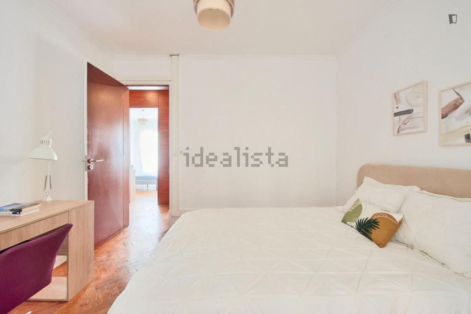 出租房间在Rua Castilho - 卧室