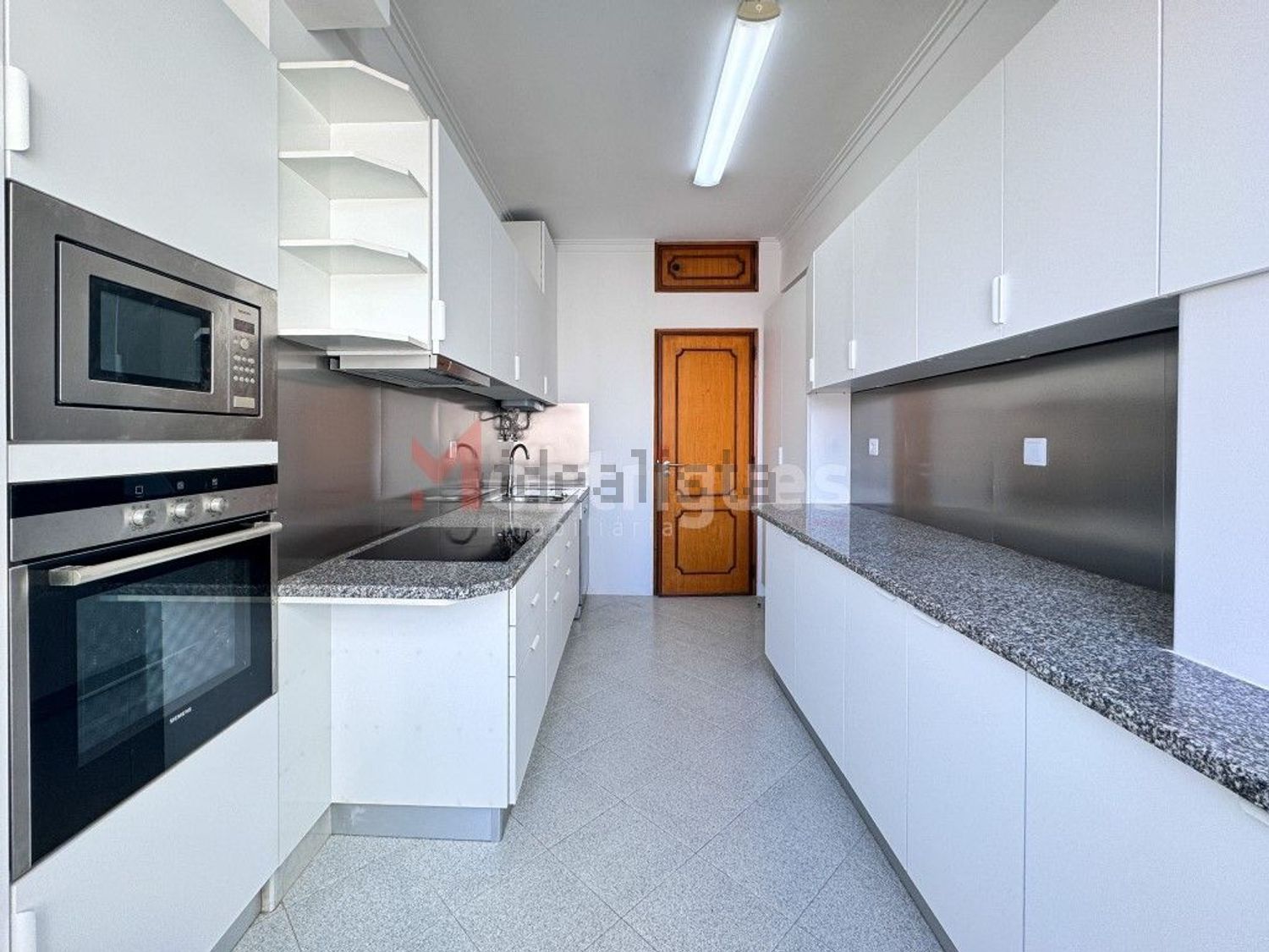 出租公寓 t4在Rua Manuel Ferreira de Andrade - 厨房