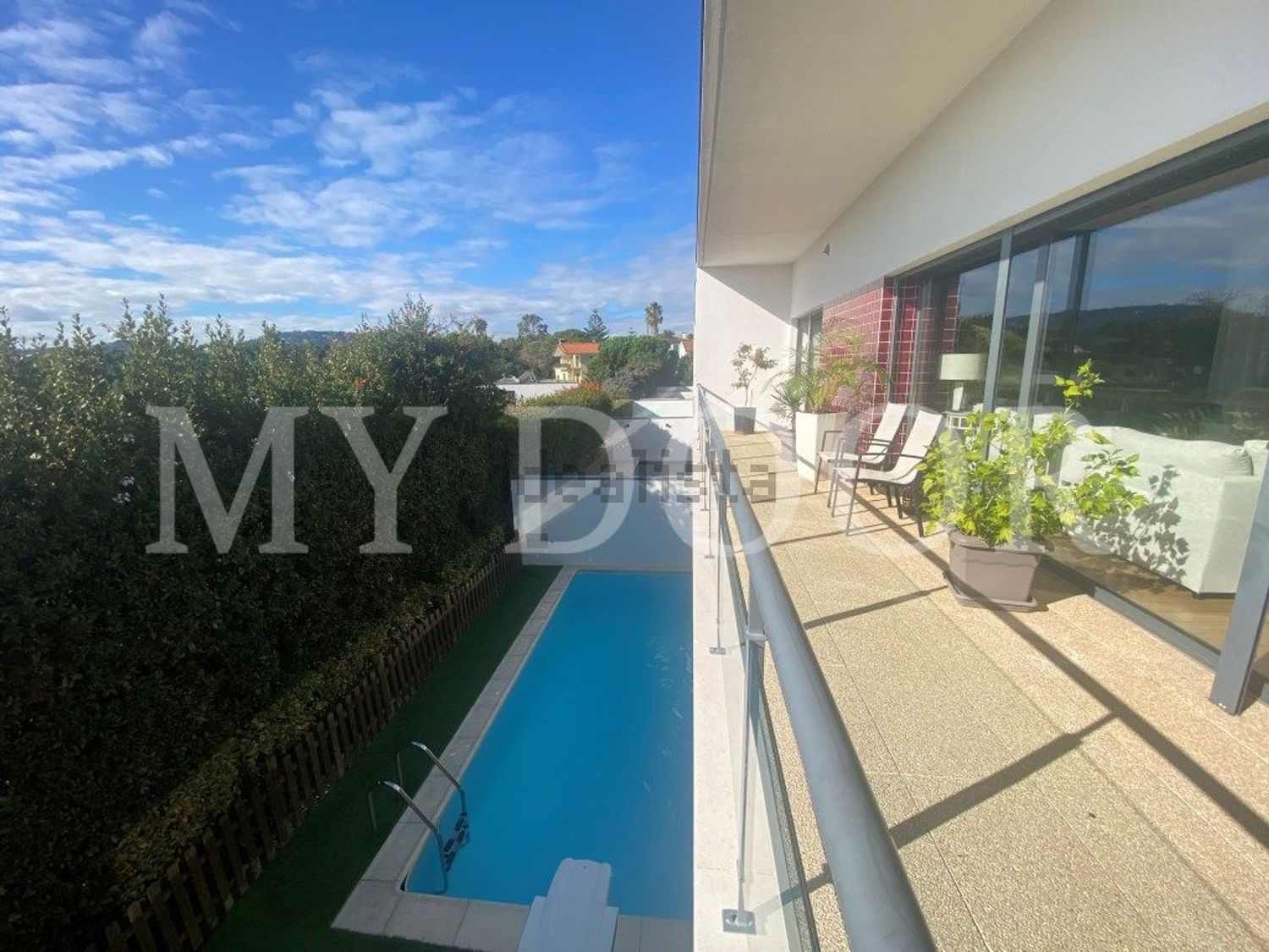 小楼房或独栋别墅出售在Santo Antão e São Julião do Tojal - 游泳池