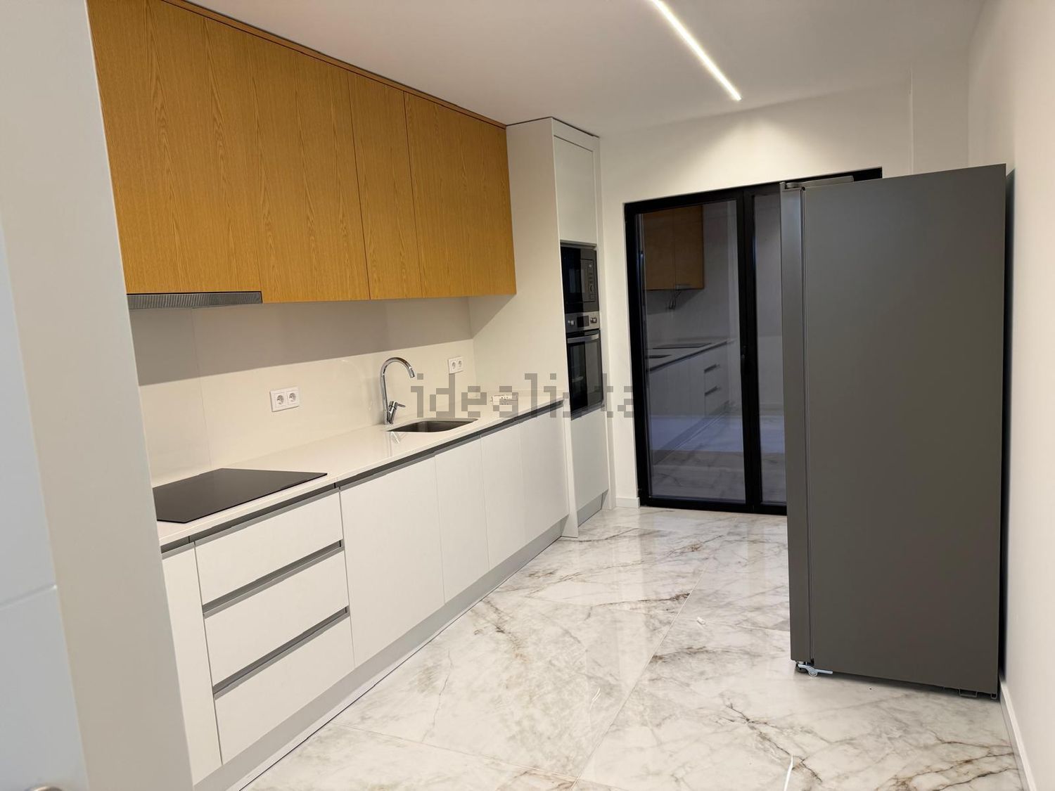 公寓 t3出售在Estrada Santa Sofia, 22 - 厨房