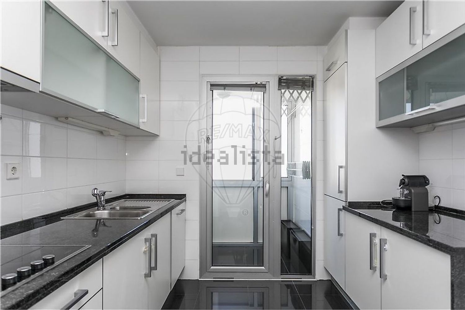 公寓 t2出售在Avenida da Peregrinação, 4 .60.01a - 厨房