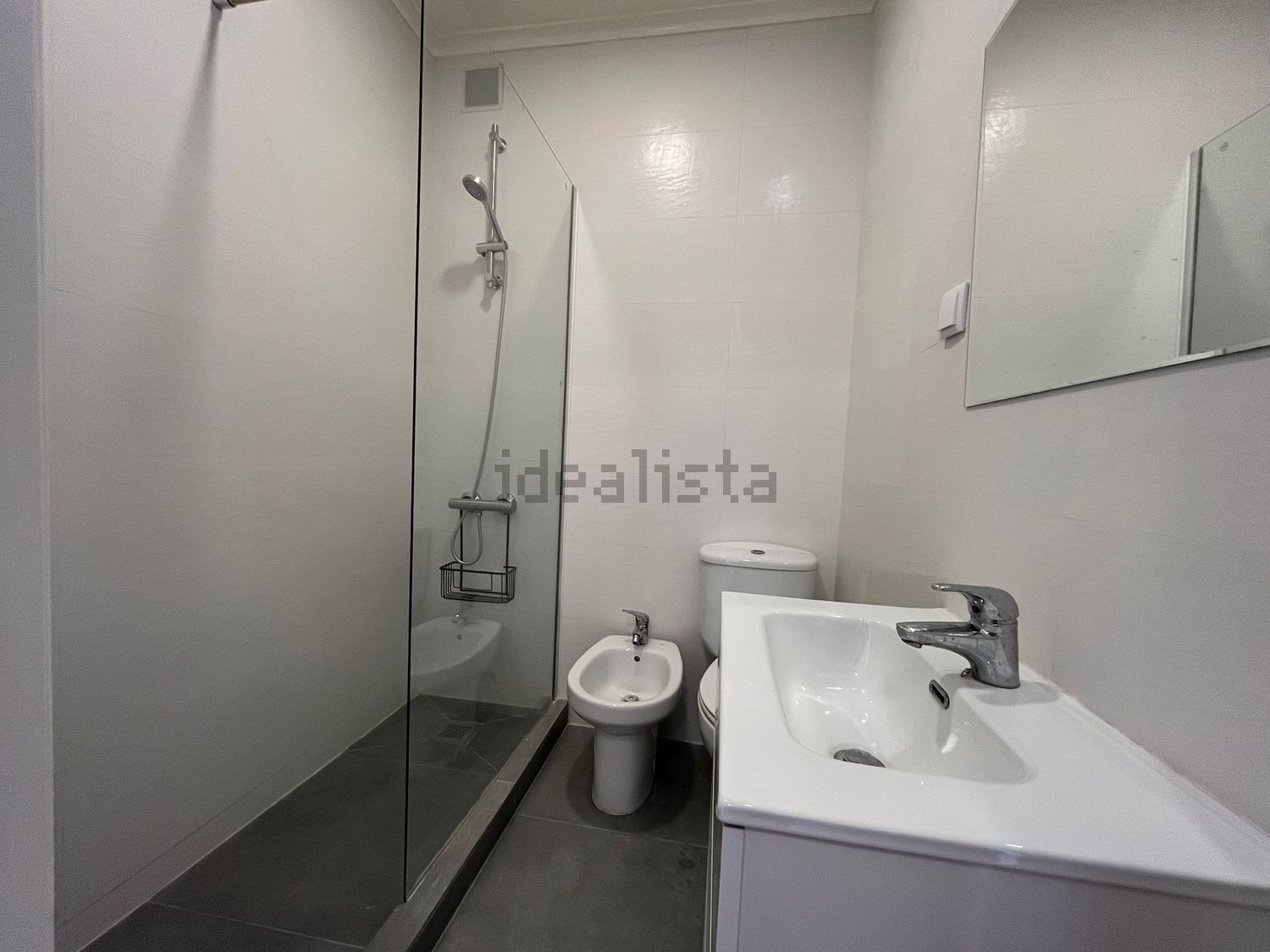 出租公寓 t2在Rua Jacinto Nunes, 8 - 卫生间