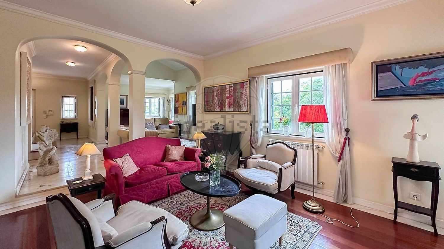 小楼房或独栋别墅出售在Rua da Mofina - 客厅