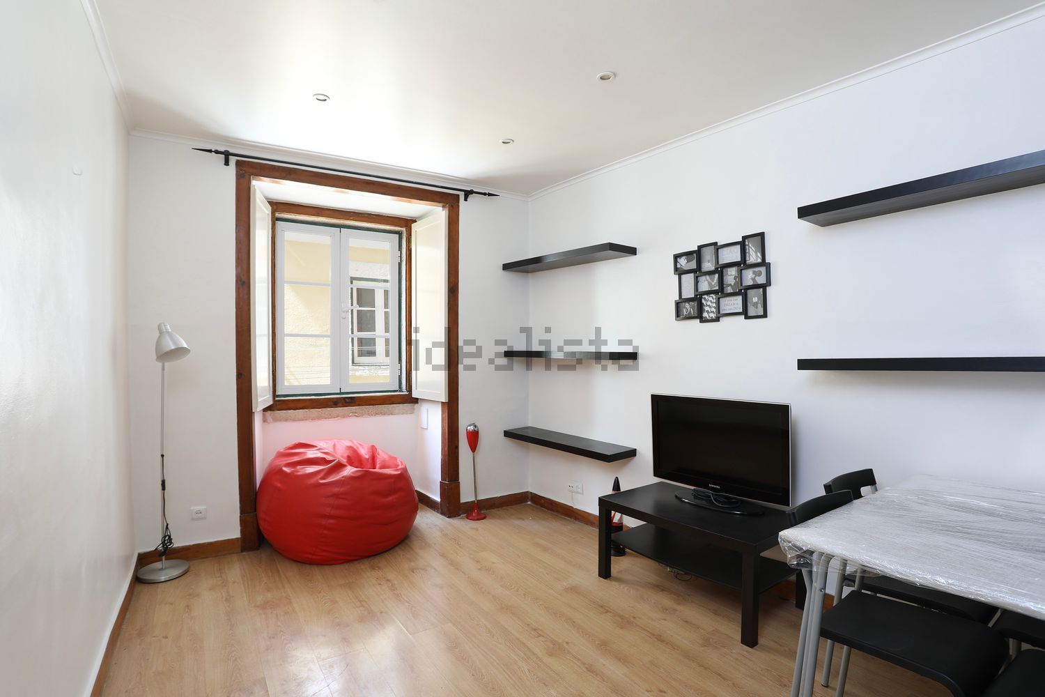 公寓 t1出售在Travessa do Pasteleiro - 客厅