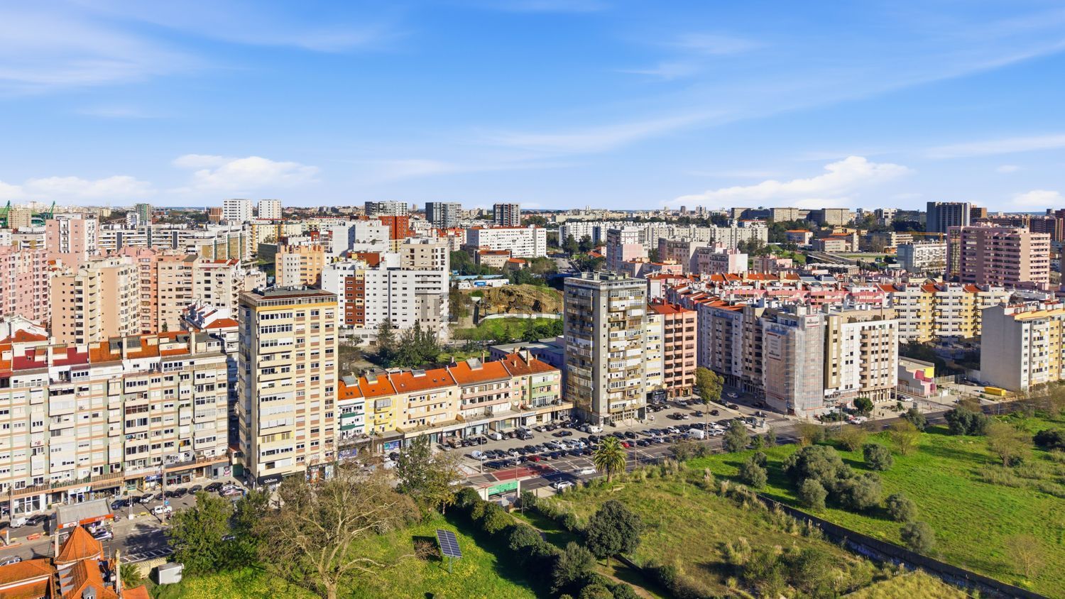 公寓 t3出售在Estrada da Luz, 118 - 视线