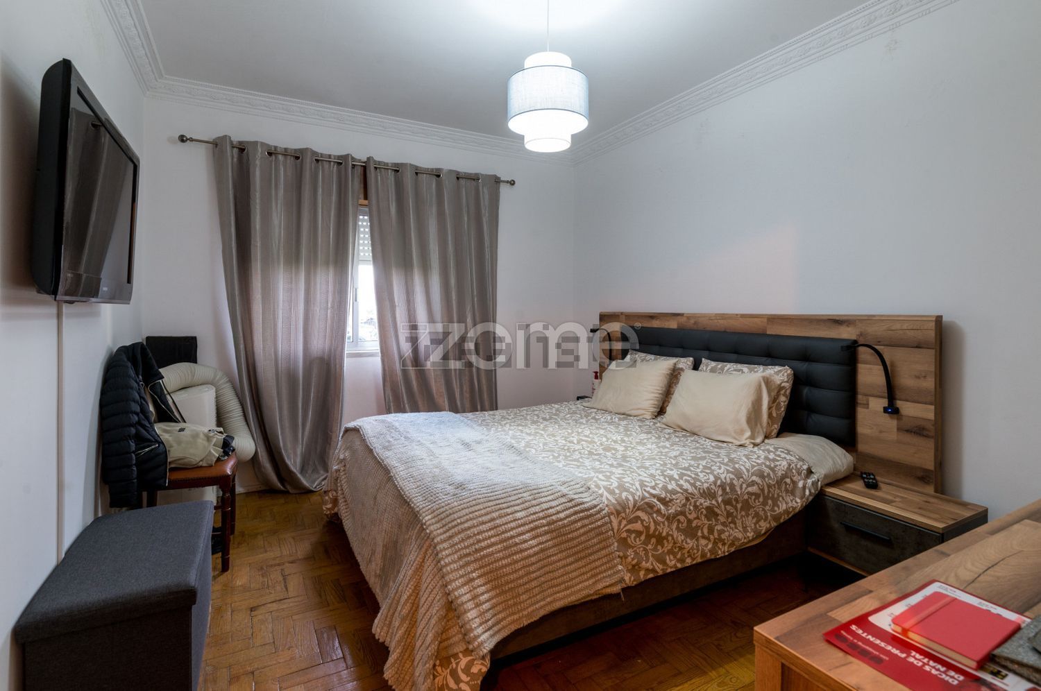 小楼房或独栋别墅出售在Rua 25 de Abril de 1974 s/n - 卧室