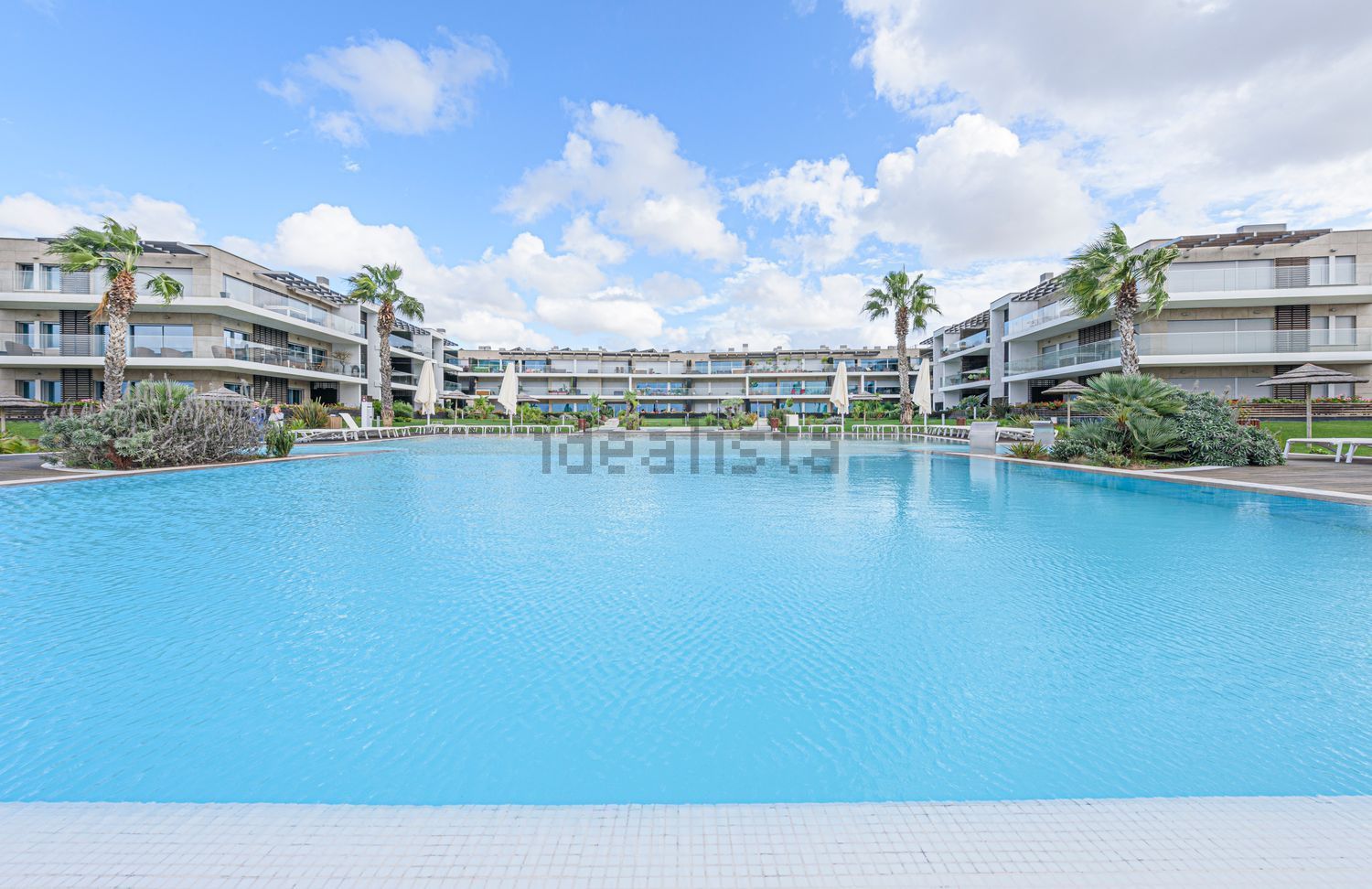 公寓 t3出售在Passeio das Caravelas - 游泳池