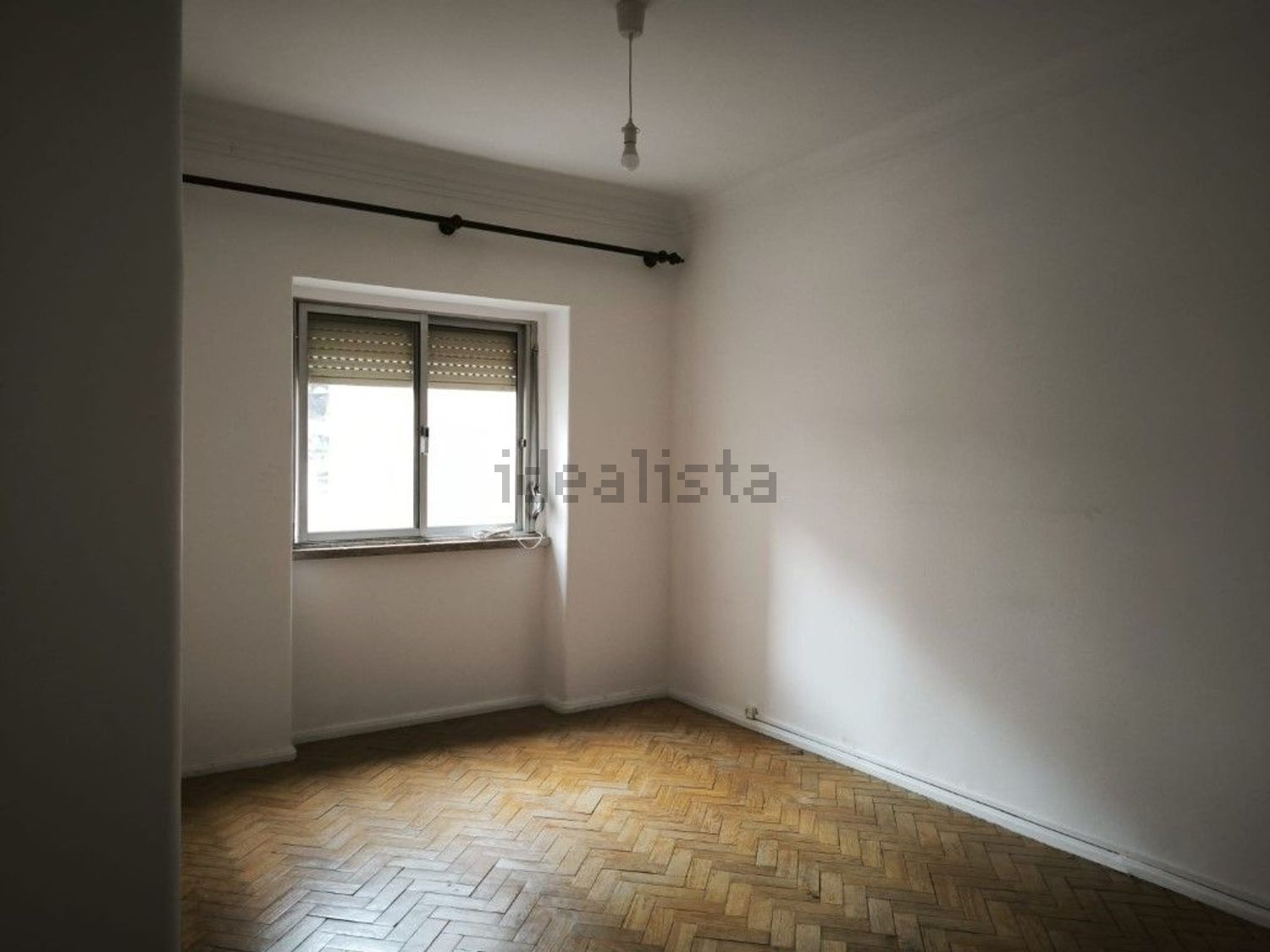 公寓 t2出售在Avenida Miguel Bombarda - 居住