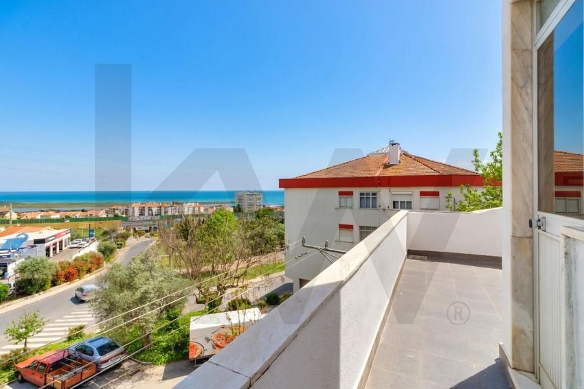 公寓 t1出售在Santa Iria de Azoia - São João da Talha - Bobadela